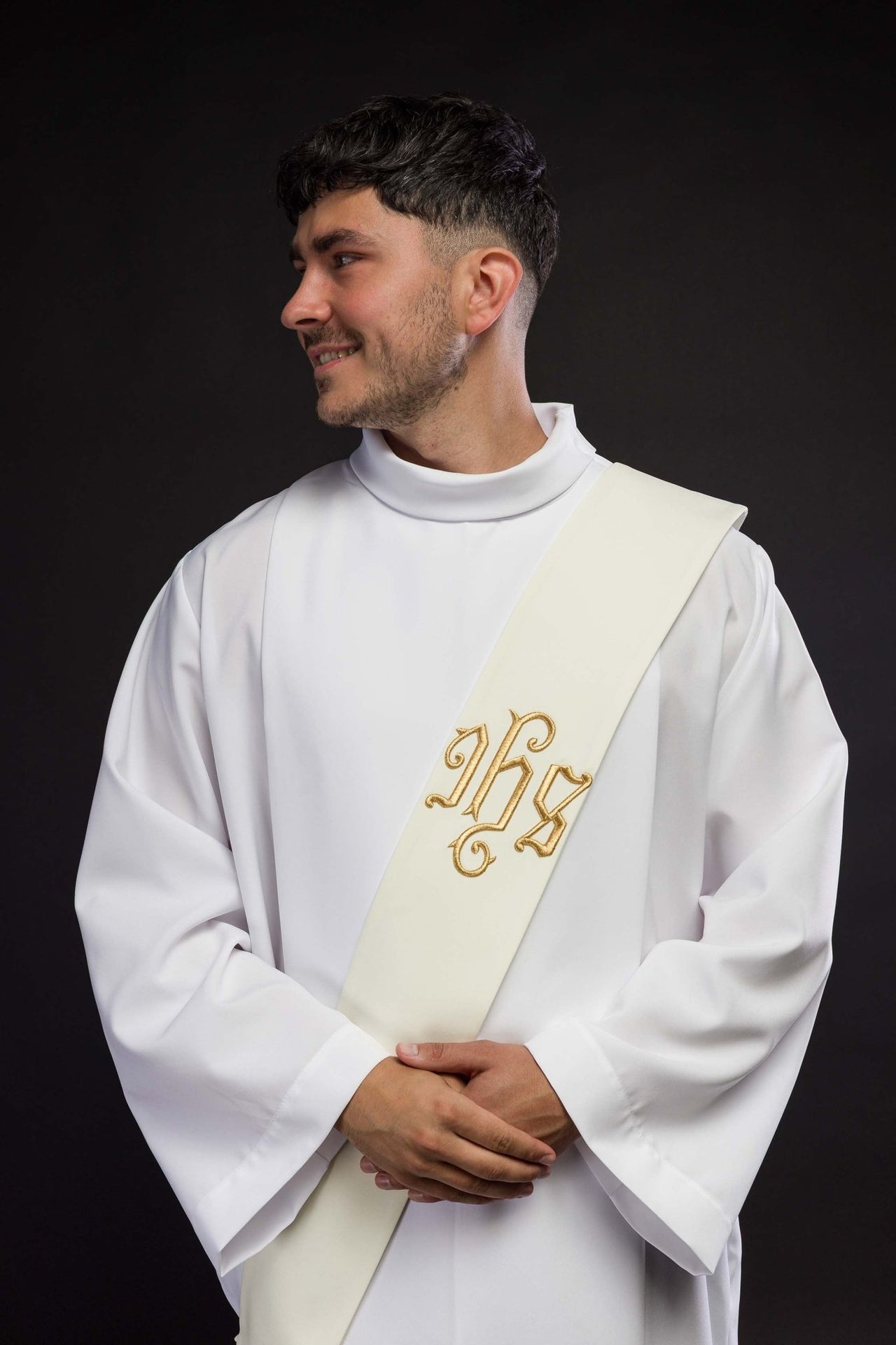 Stuła Diakońska IHS Haftowana - Elegancka Szata Liturgiczna - SZATYLITURGICZNE.PL