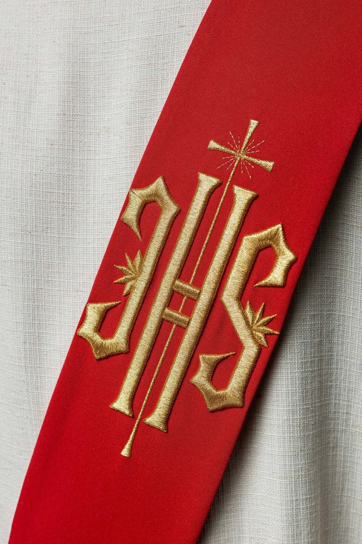 Stuła Diakońska IHS z Krzyżem - Haftowana Szata Liturgiczna - SZATYLITURGICZNE.PL