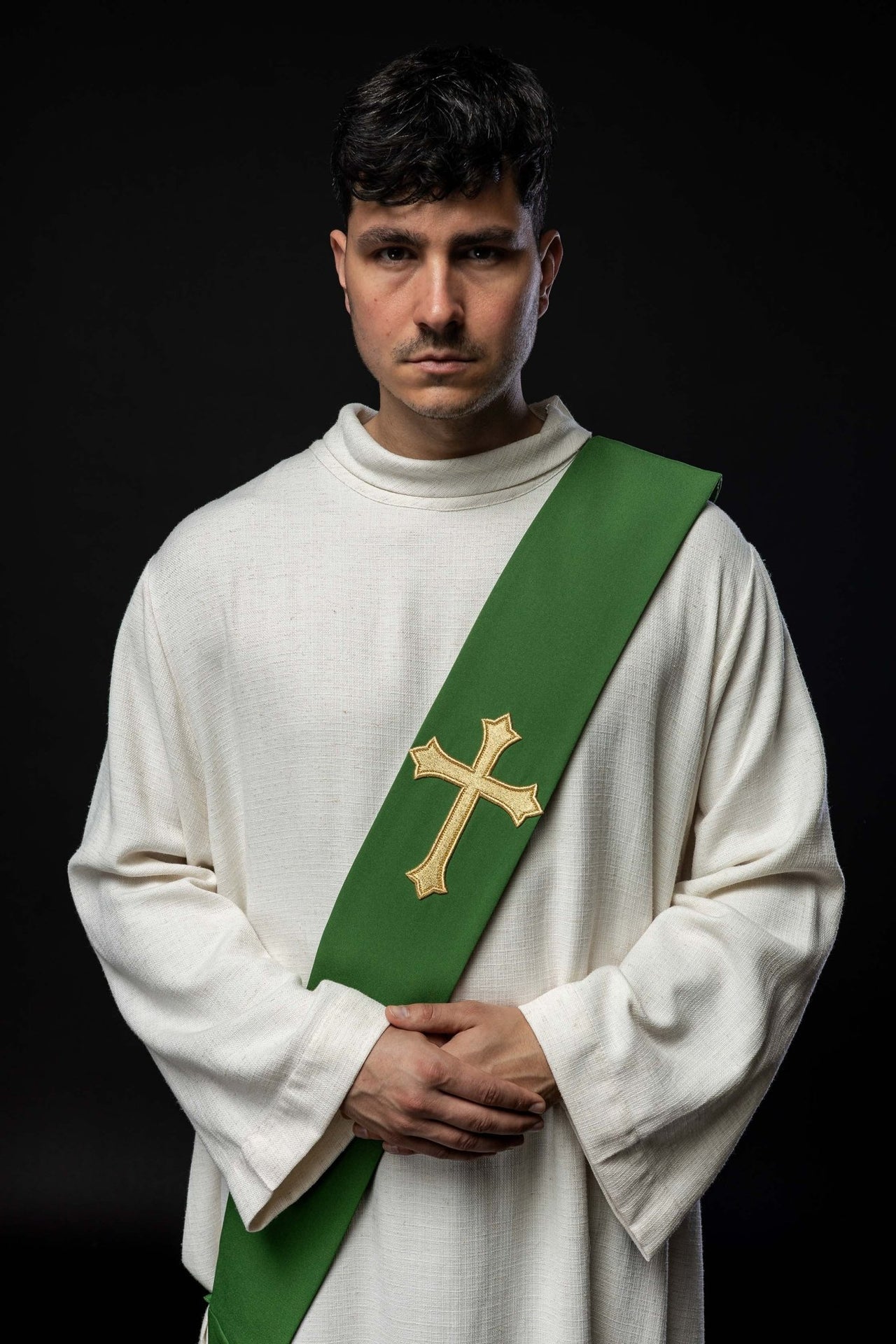 Stuła Diakońska z Krzyżem - Elegancka Szata Liturgiczna - SZATYLITURGICZNE.PL