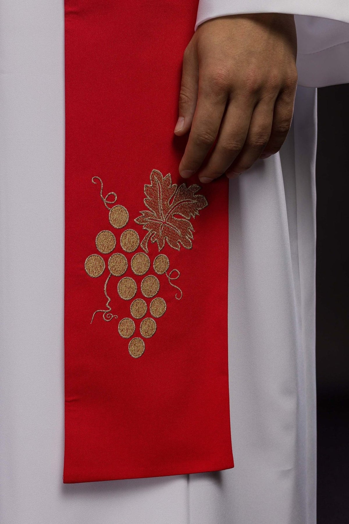 Stuła kapłańska czerwona IHS winogrono - SZATYLITURGICZNE.PL