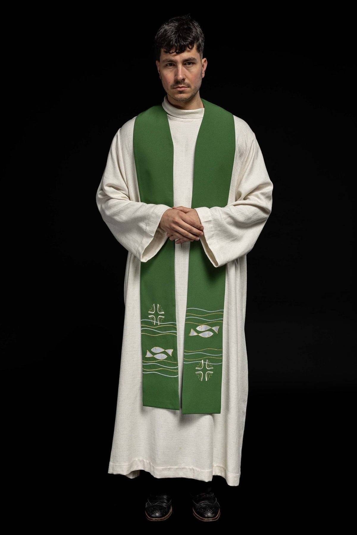 Stuła Kapłańska Zielona Haftowana Ryby Alfa Omega - Elegancka - SZATYLITURGICZNE.PL