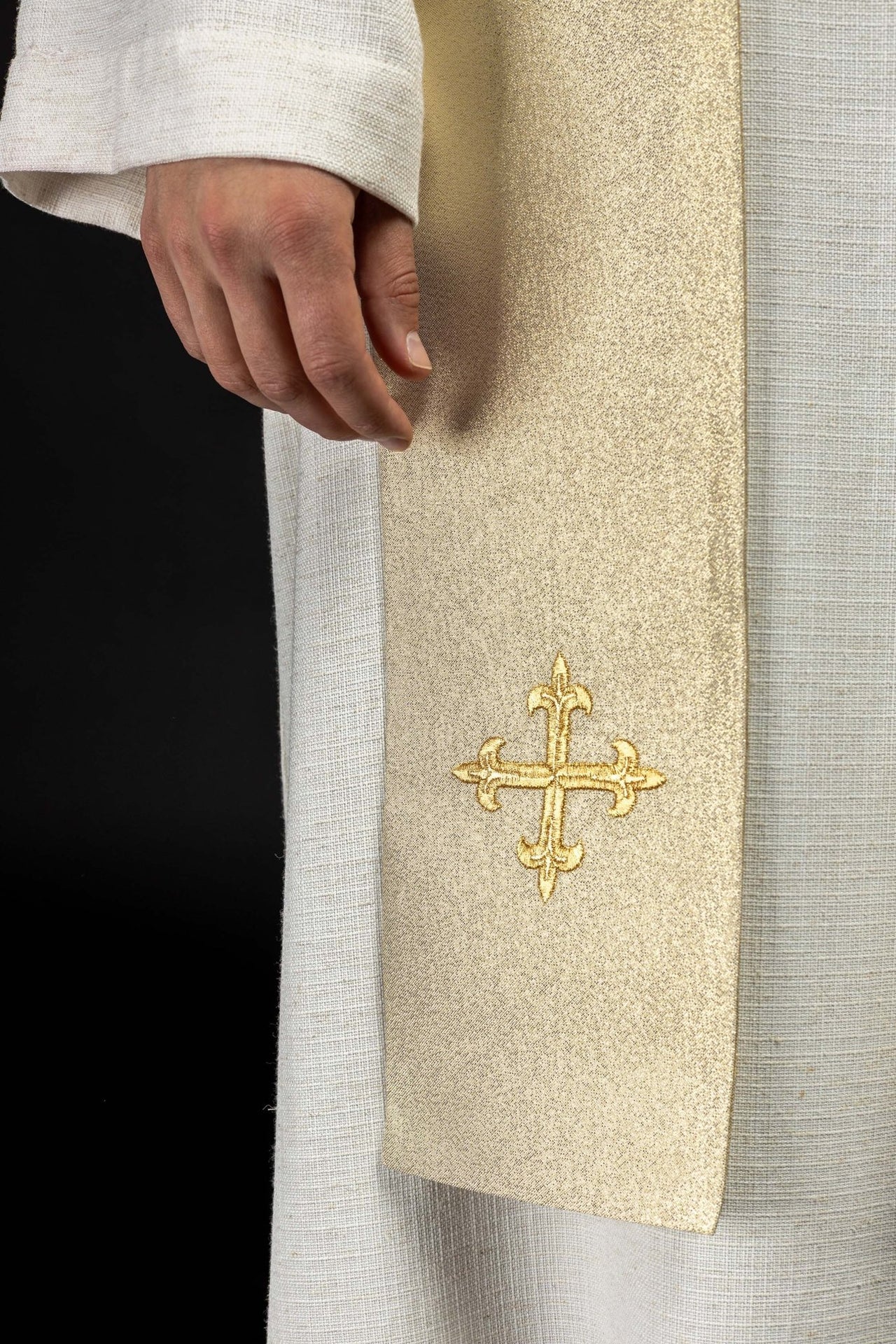 Stuła Kapłańska Złota Haftowana Krzyż IHS Serce - Polska Produkcja - SZATYLITURGICZNE.PL
