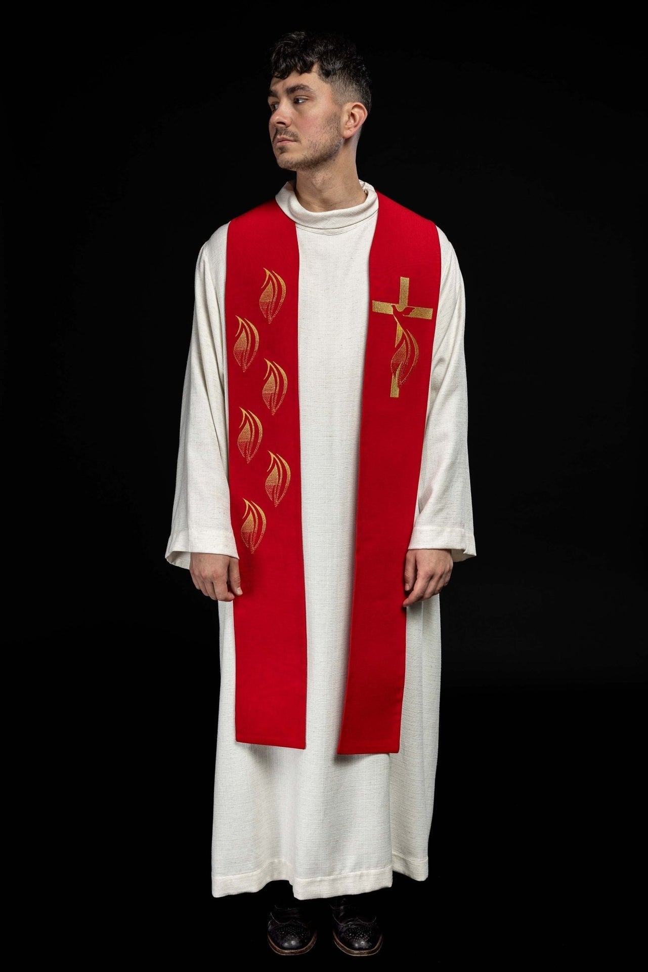 Stuła Liturgiczna Czerwona Haftowana - Duch Święty, Krzyż, Ogień - SZATYLITURGICZNE.PL
