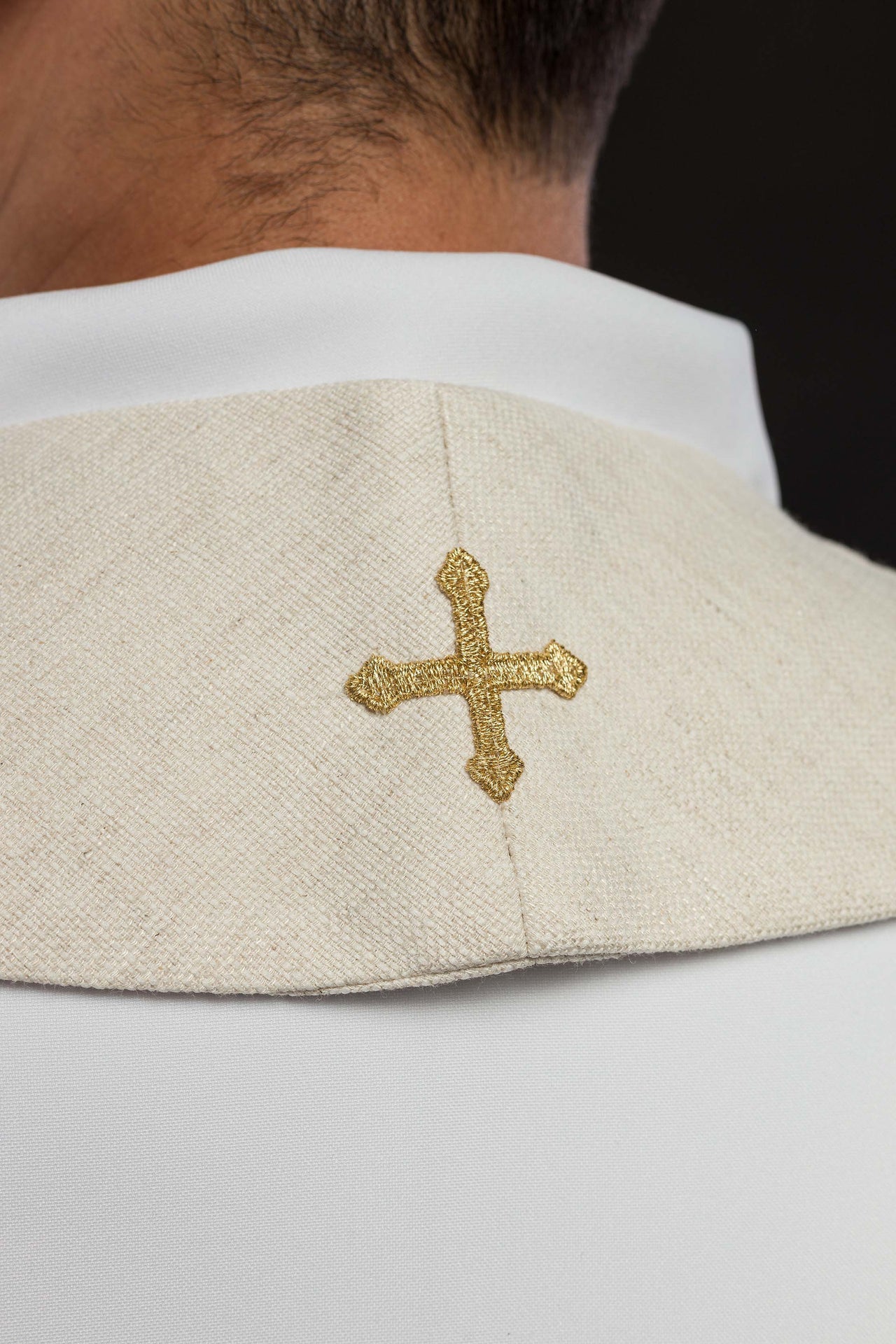 Stuła Liturgiczna Ecru - Jezus Dobry Pasterz z Haftem - SZATYLITURGICZNE.PL