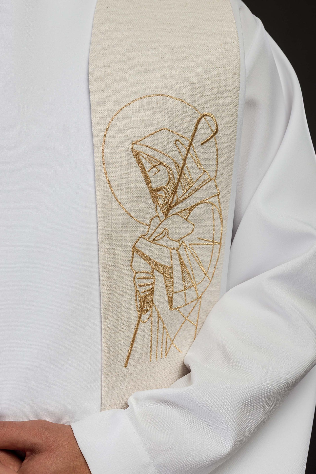 Stuła Liturgiczna Ecru - Jezus Dobry Pasterz z Haftem - SZATYLITURGICZNE.PL