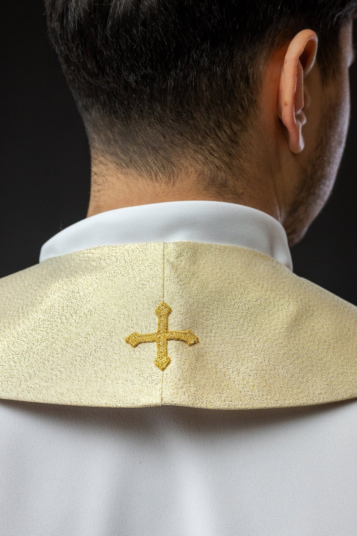 Stuła Liturgiczna Ecru z Bogatym Haftem - Polska Produkcja - SZATYLITURGICZNE.PL