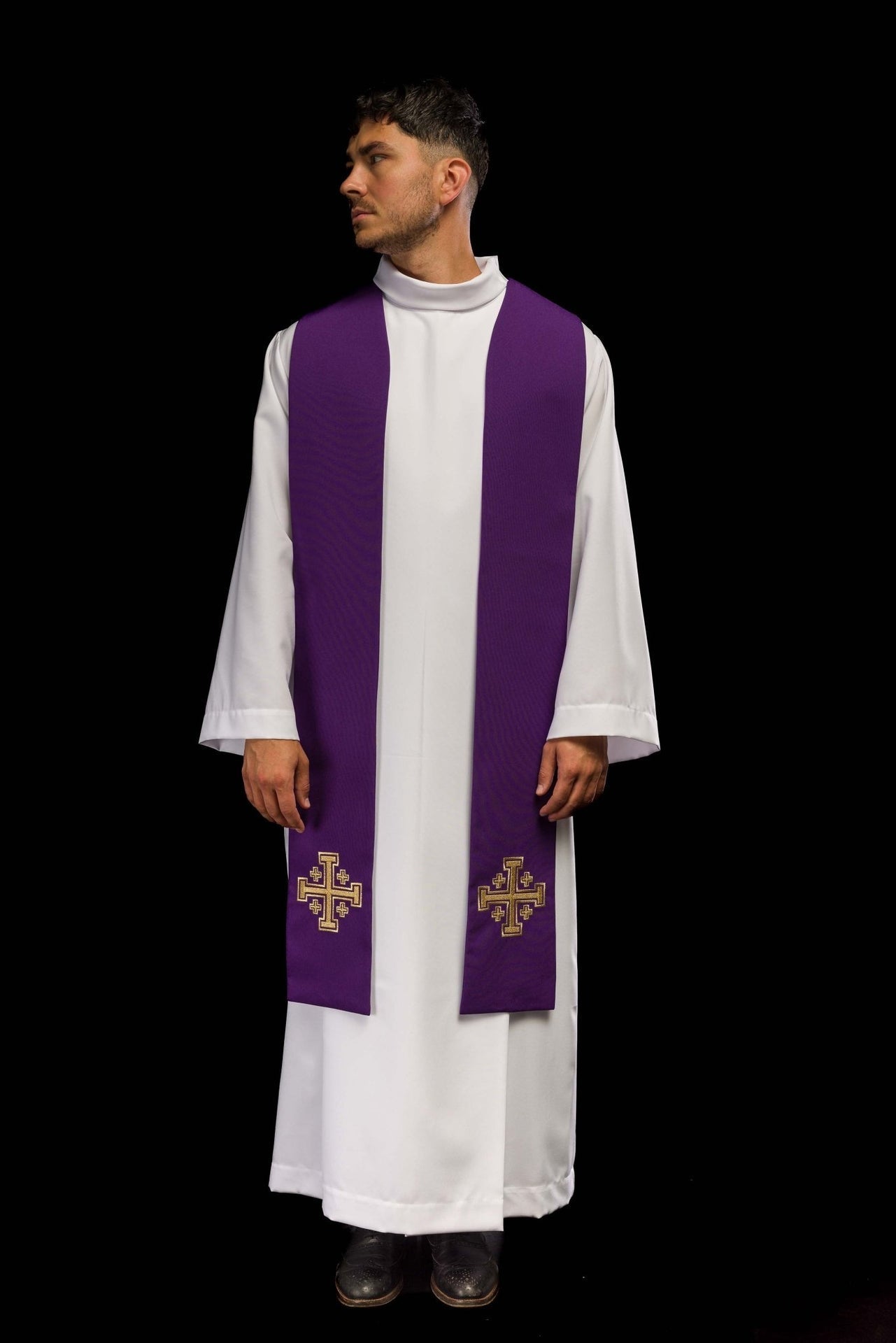 Stuła Liturgiczna Fioletowa z Haftem Krzyża Jerozolimskiego - SZATYLITURGICZNE.PL