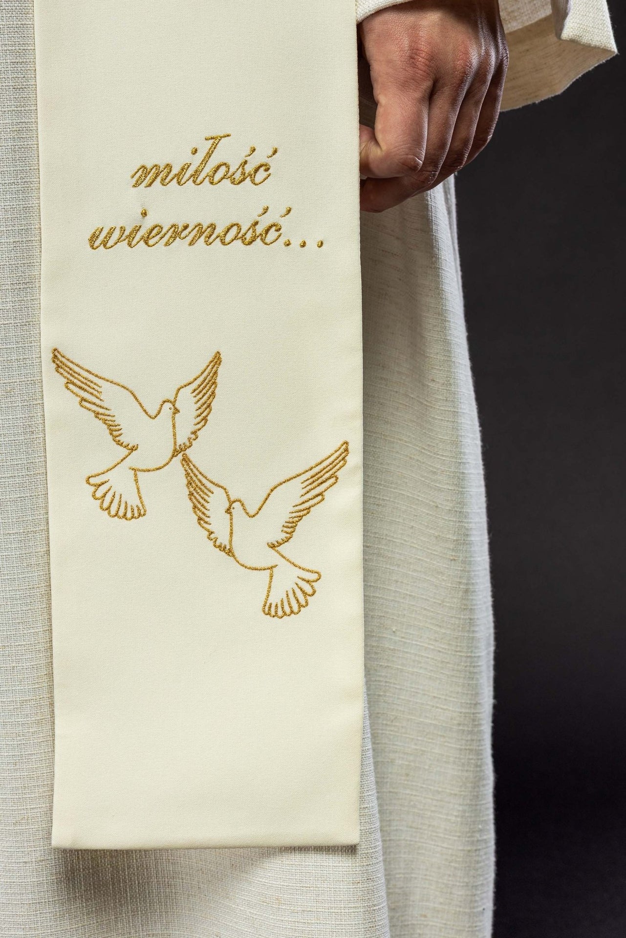 Stuła Ślubna Kremowa z Haftem "Ślubuję Miłość" - Długa - SZATYLITURGICZNE.PL