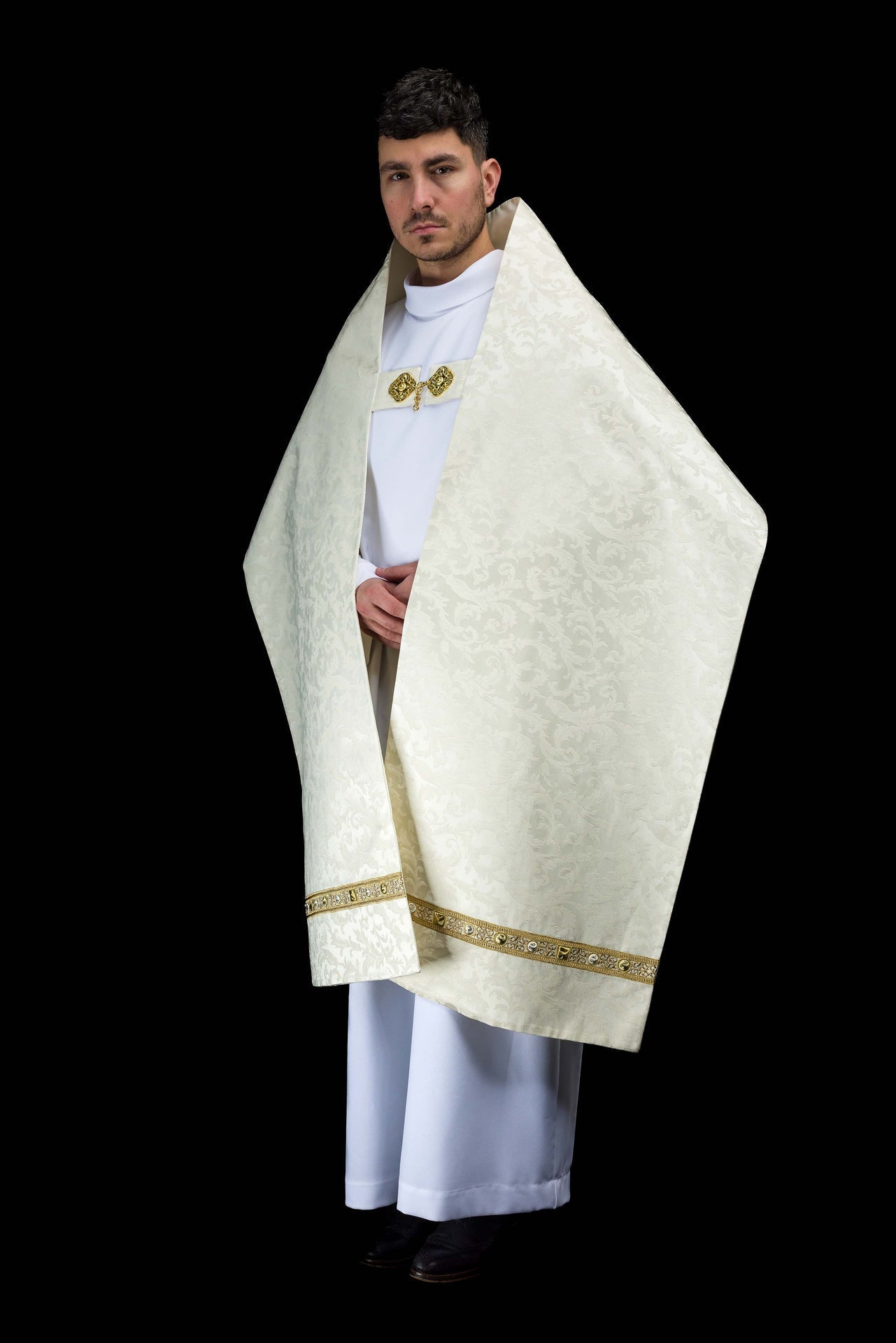 Welon z haftem baranka wielkanocnego na tkaninie żakardowej - SZATYLITURGICZNE.PL