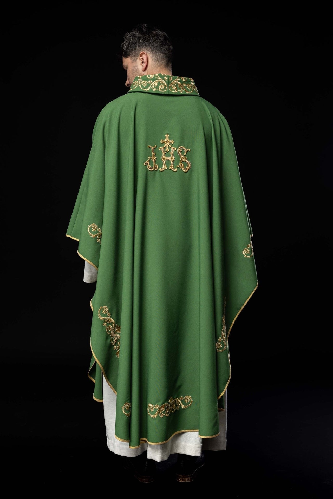 Zielony Ornat Liturgiczny IHS Złoty Haft - Polski Producent - SZATYLITURGICZNE.PL