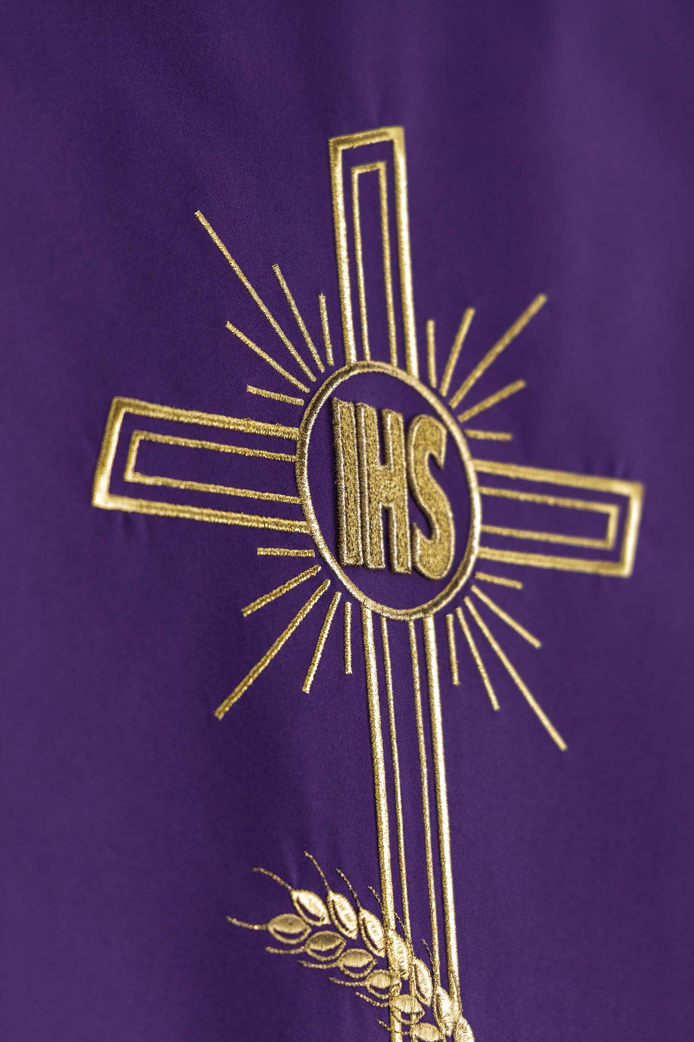 Nakrycie na Lektorium Fioletowe Haft Krzyż IHS - Liturgia Kościoła