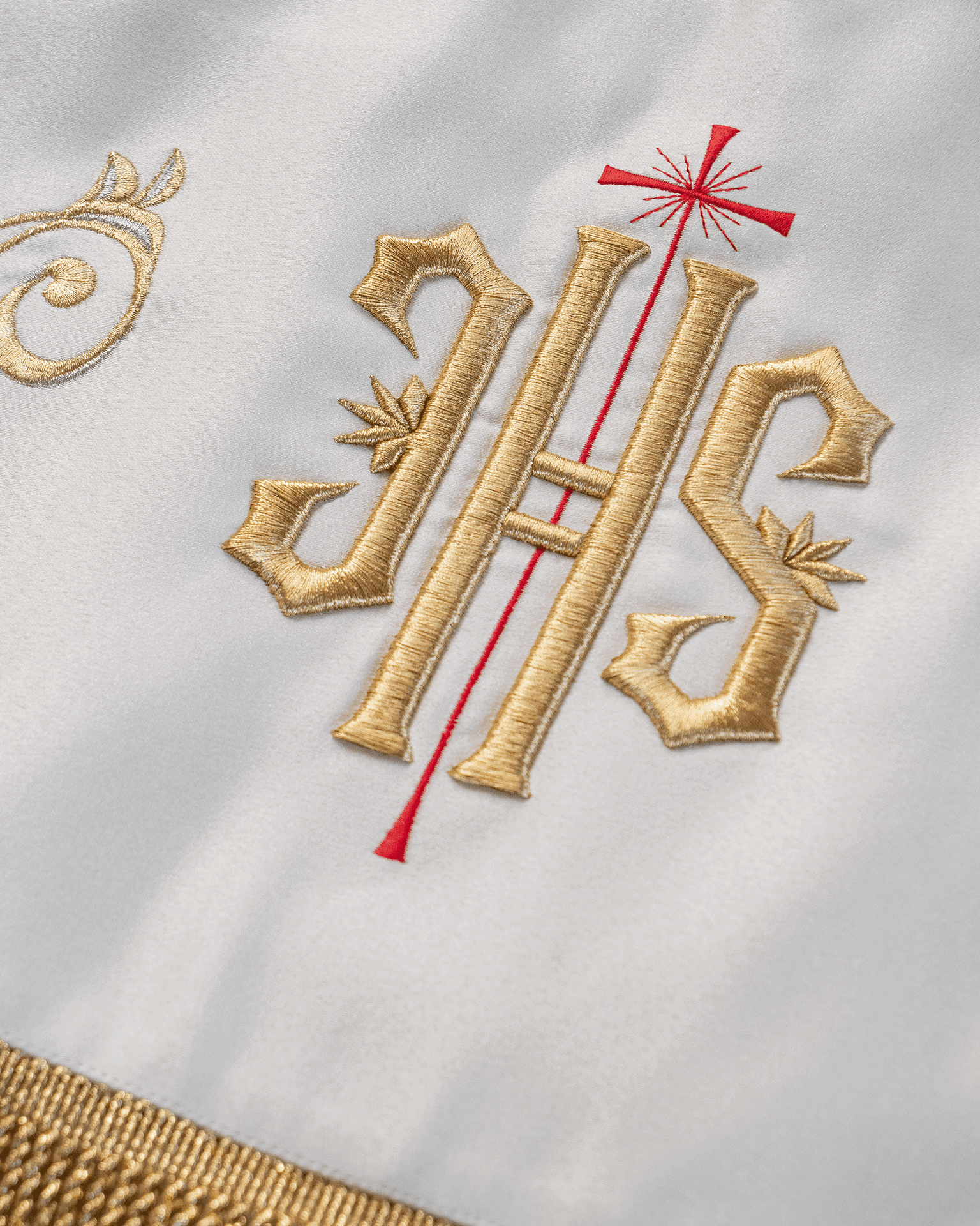 Baldachim Kościelny Haftowany Ecru - Symbolika Eucharystyczna - SZATYLITURGICZNE.PL