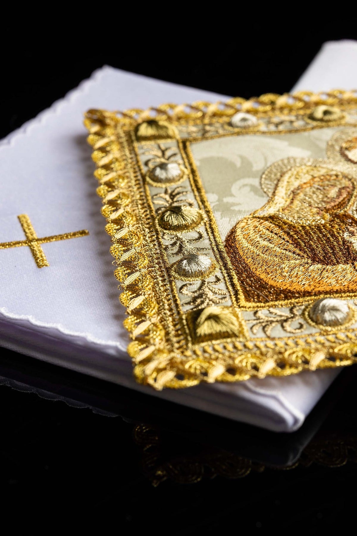Bielizna Kielichowa Bożonarodzeniowa Święta Rodzina - Komplet 4 el. - SZATYLITURGICZNE.PL