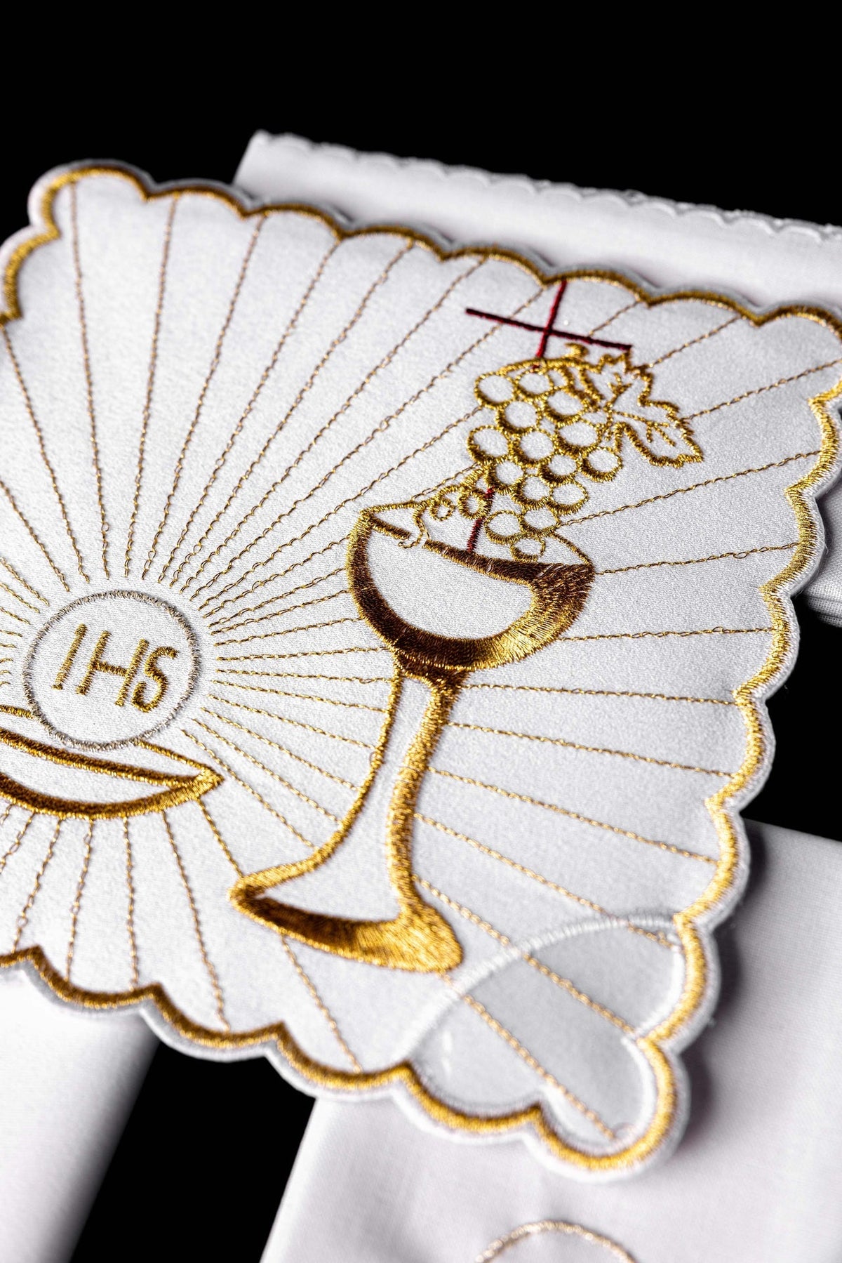 Bielizna Kielichowa Eucharystyczna Złoty Haft - Komplet 4 el. - SZATYLITURGICZNE.PL