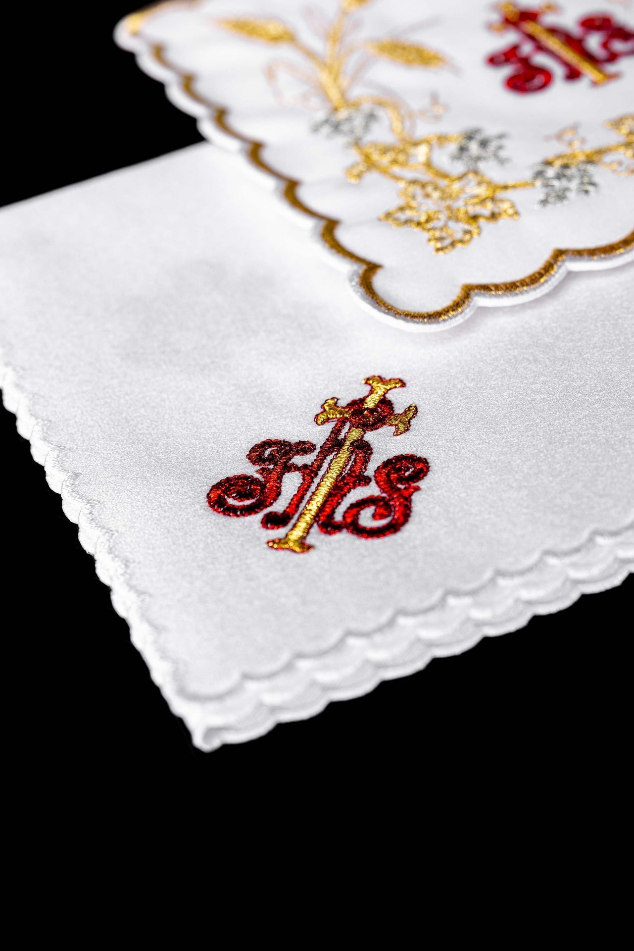 Bielizna Kielichowa IHS Kłosy - Zdobiony Komplet Liturgiczny - SZATYLITURGICZNE.PL