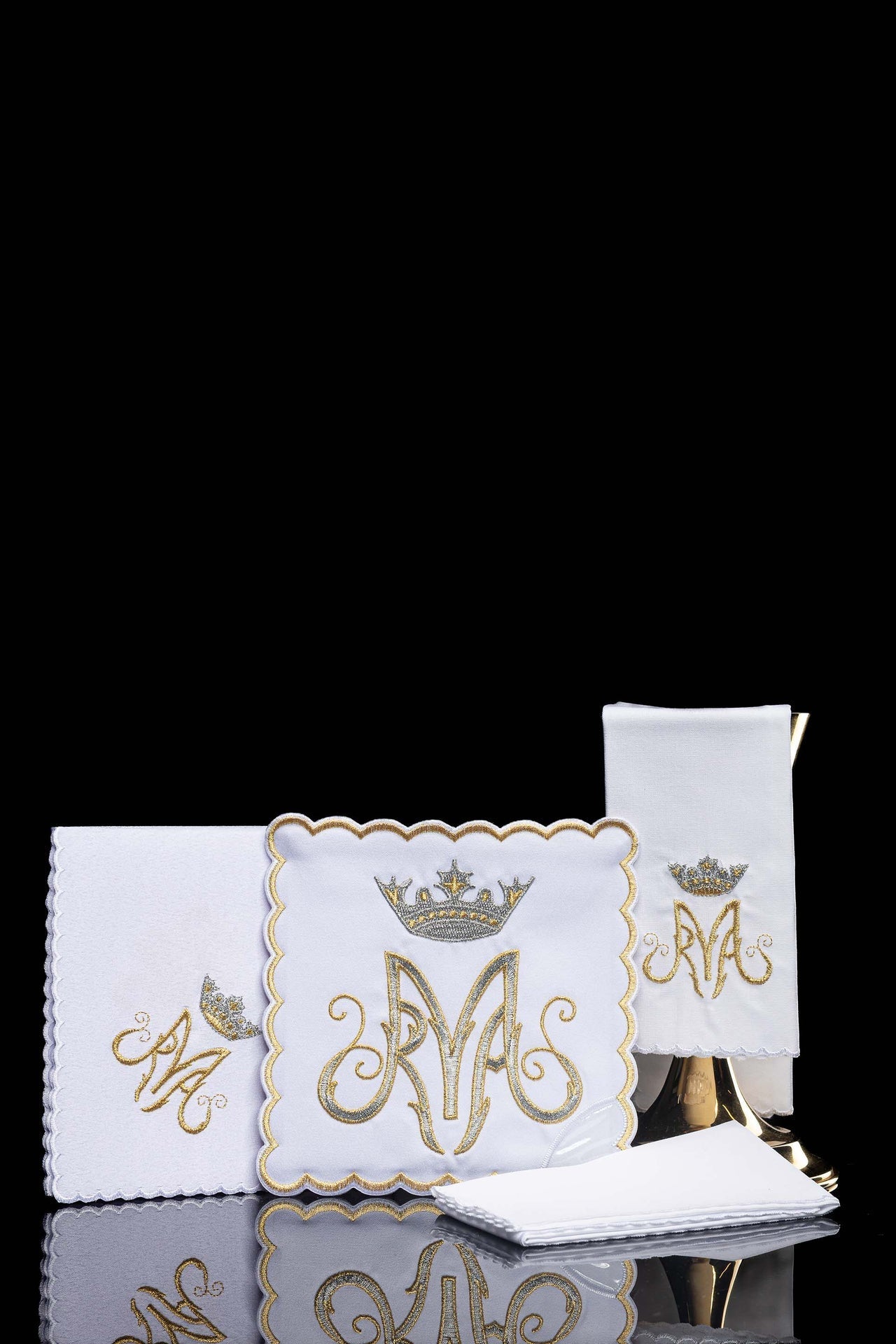 Bielizna Kielichowa Maryjna Srebrny Symbol - Komplet Liturgiczny - SZATYLITURGICZNE.PL