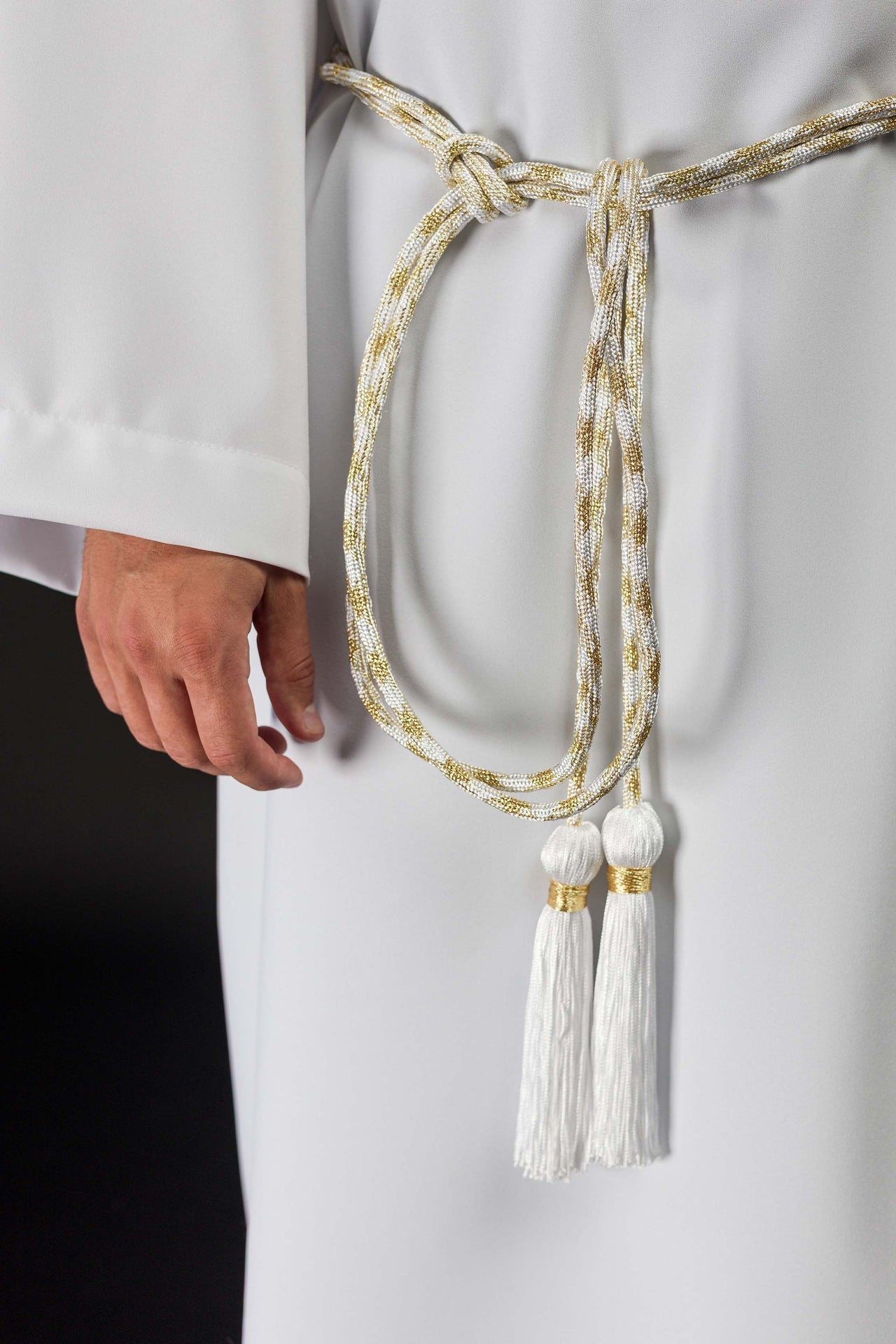 Cingulum Liturgiczne Biało - Złote Plecione z Chwostami - SZATYLITURGICZNE.PL