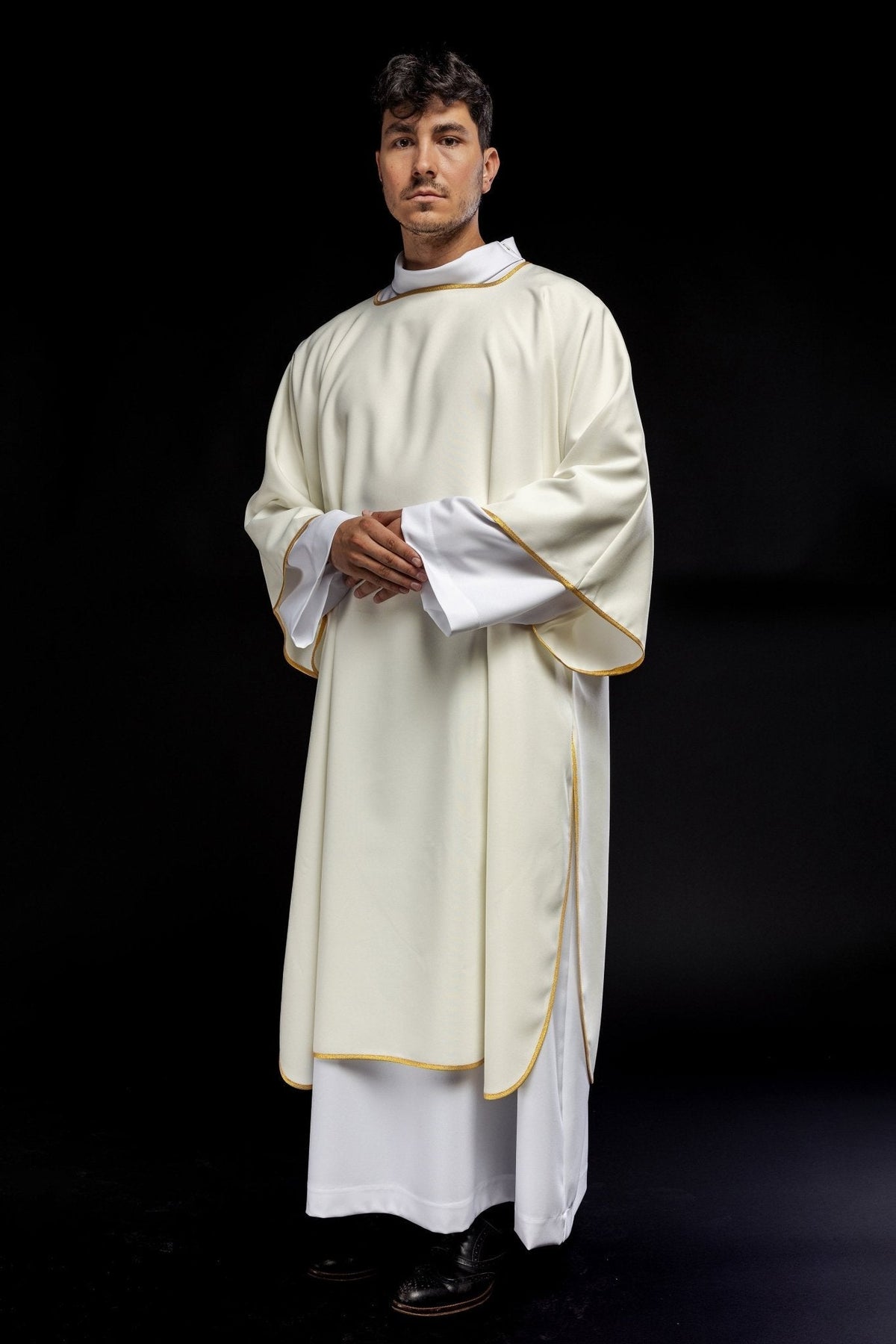 Dalmatyka Liturgiczna Ecru ze Złotą Lamówką - Stuła w Komplecie - SZATYLITURGICZNE.PL