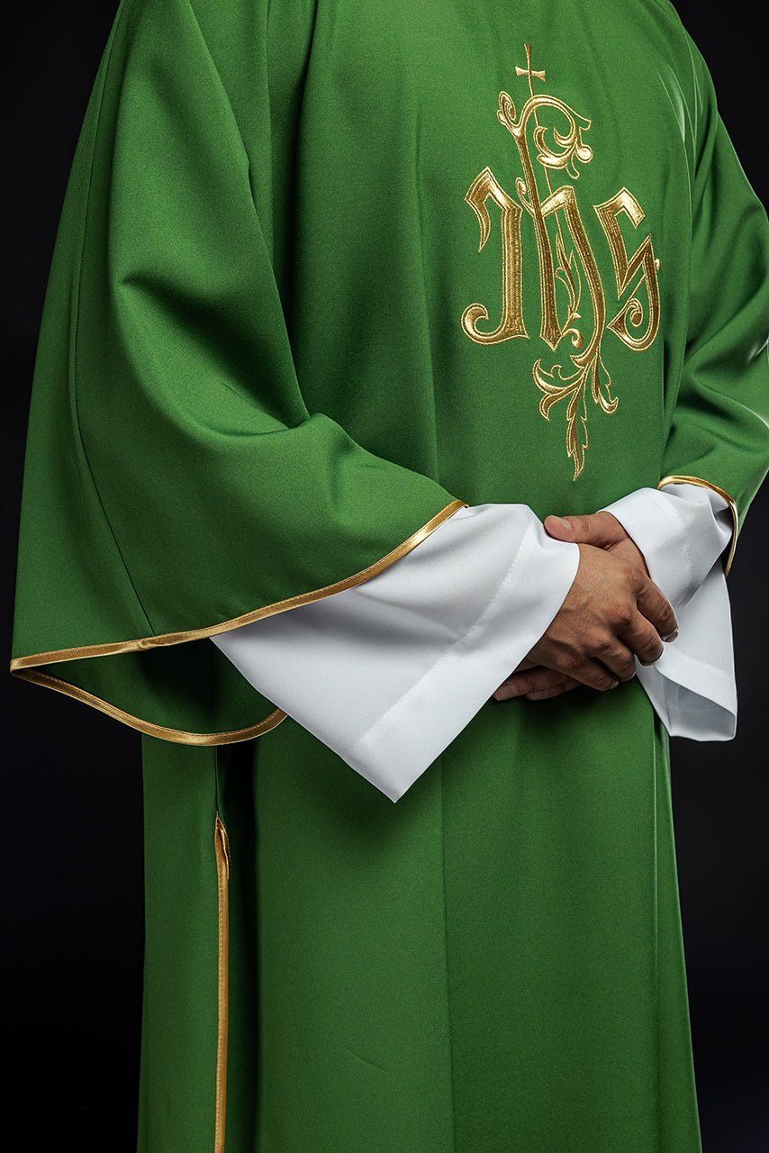 Dalmatyka Liturgiczna Zielona Haft IHS - Komplet ze Stułą - SZATYLITURGICZNE.PL
