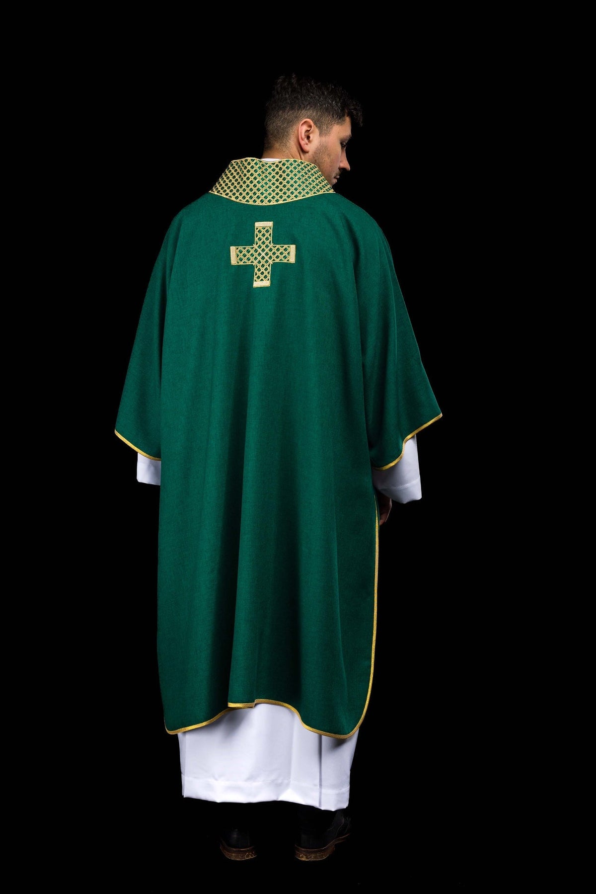 Dalmatyka Liturgiczna Zielona ze Złotymi Krzyżami i Kołnierzem - SZATYLITURGICZNE.PL
