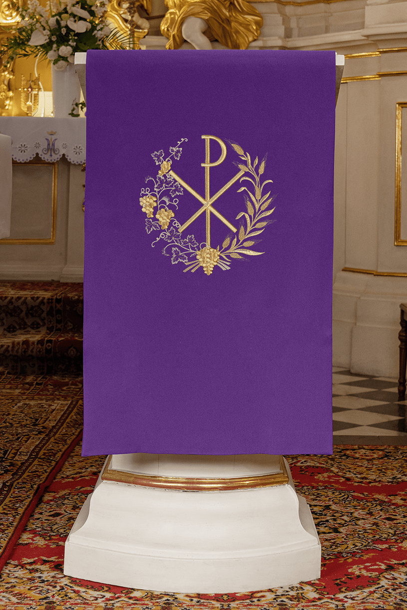 Fioletowa Serweta na Lektorium z Haftem PAX - Szaty Liturgiczne - SZATYLITURGICZNE.PL