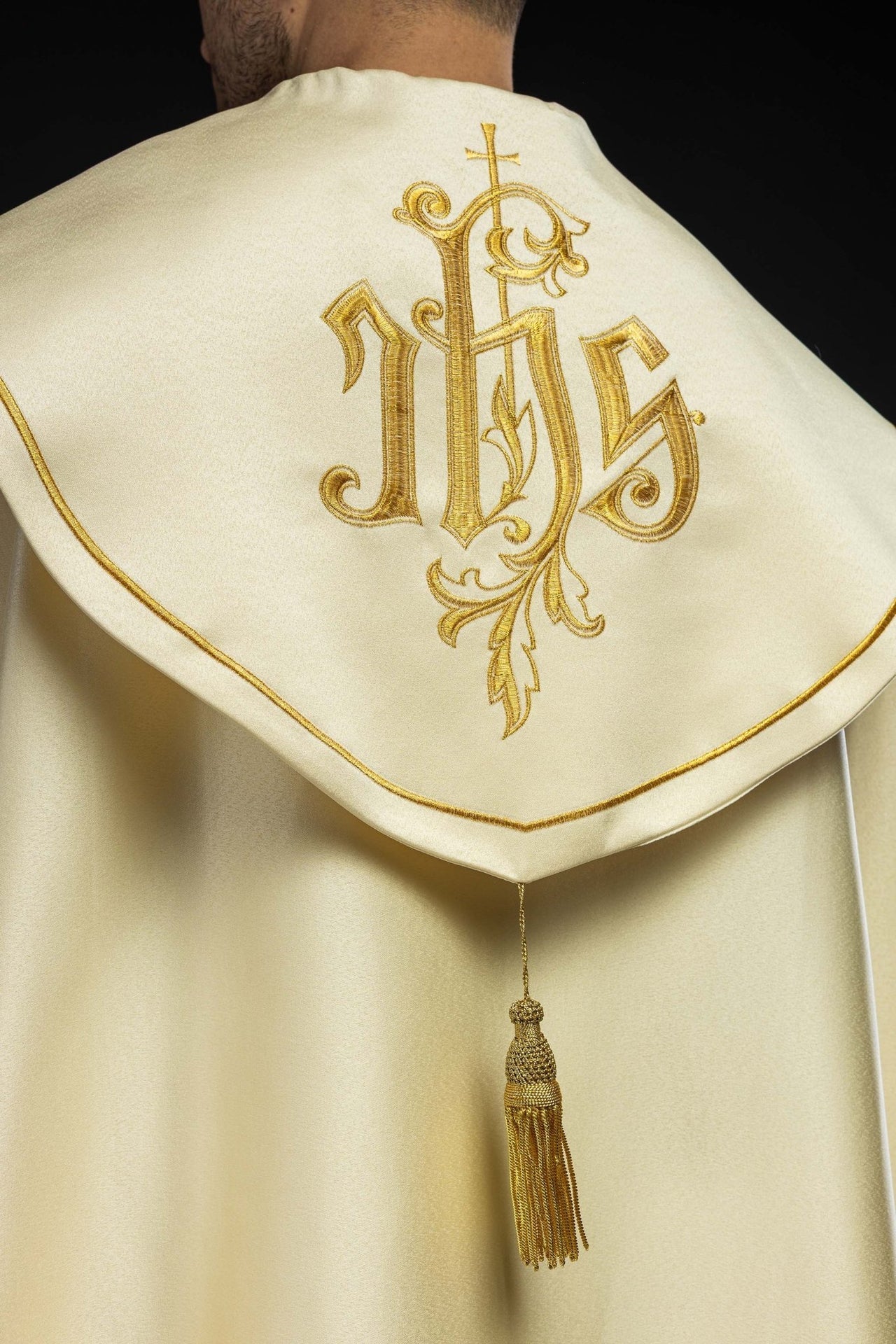 Kapa eucharystyczna monogram IHS - SZATYLITURGICZNE.PL