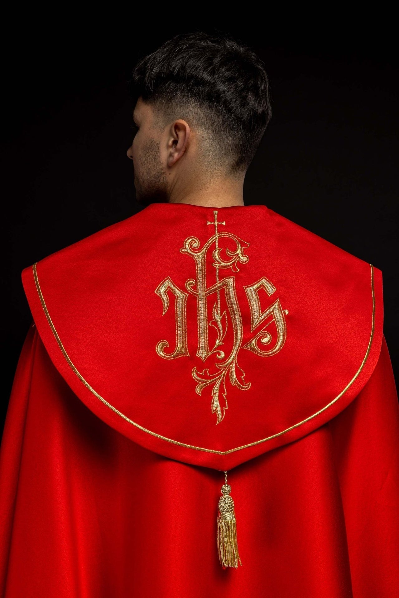 Kapa eucharystyczna monogram IHS Czerwona - SZATYLITURGICZNE.PL
