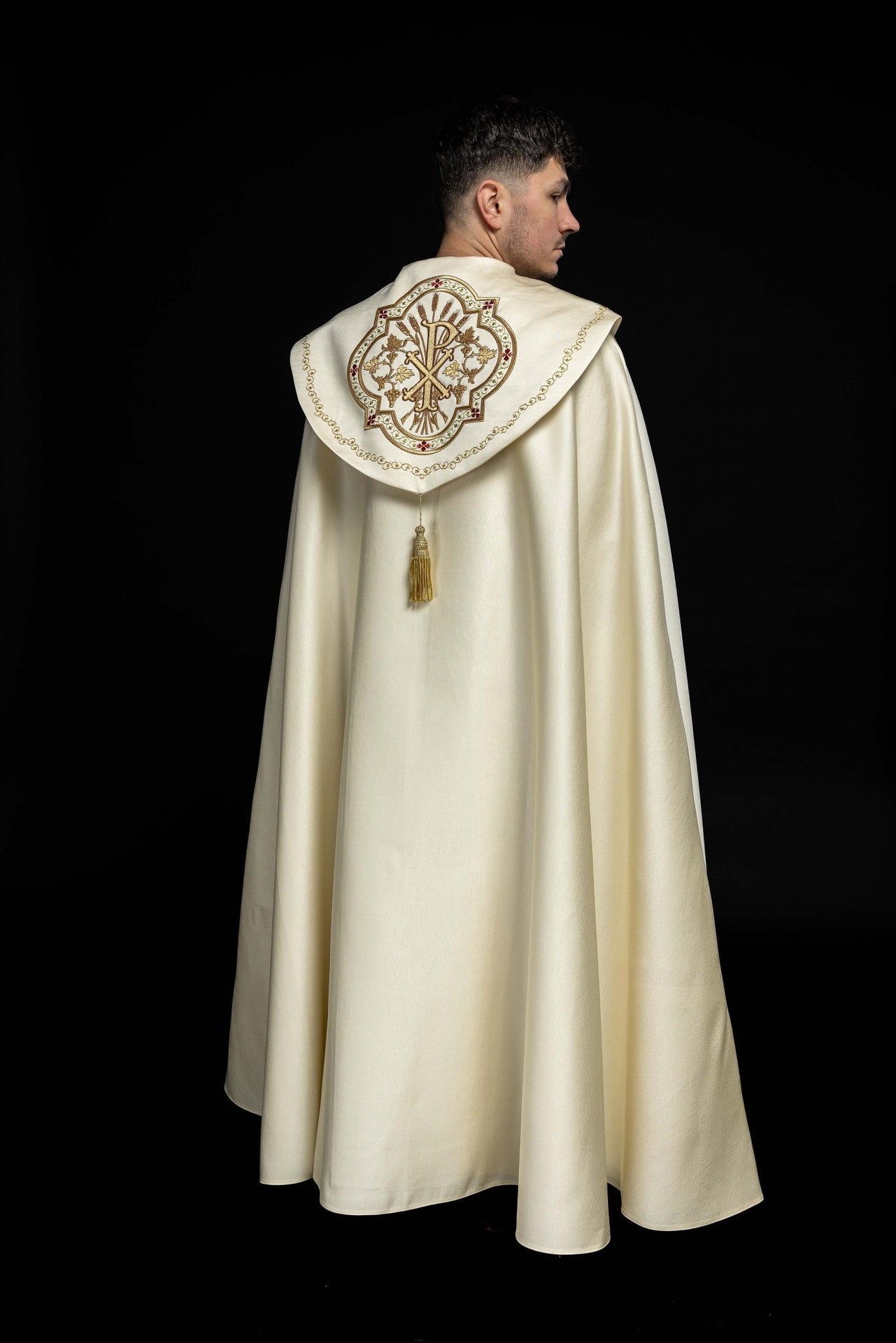 Kapa eucharystyczna monogramem PAX ecru - SZATYLITURGICZNE.PL