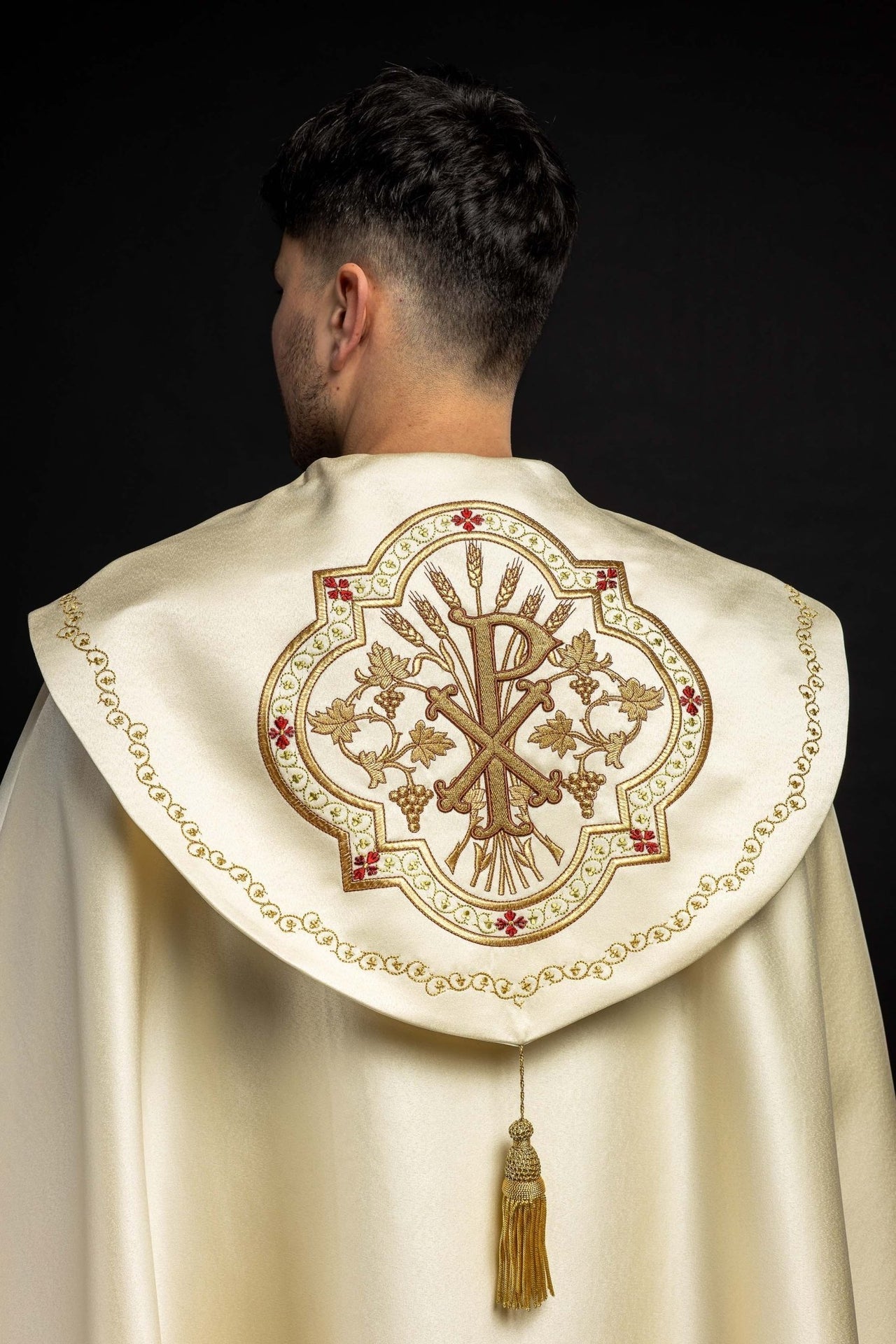 Kapa eucharystyczna monogramem PAX ecru - SZATYLITURGICZNE.PL