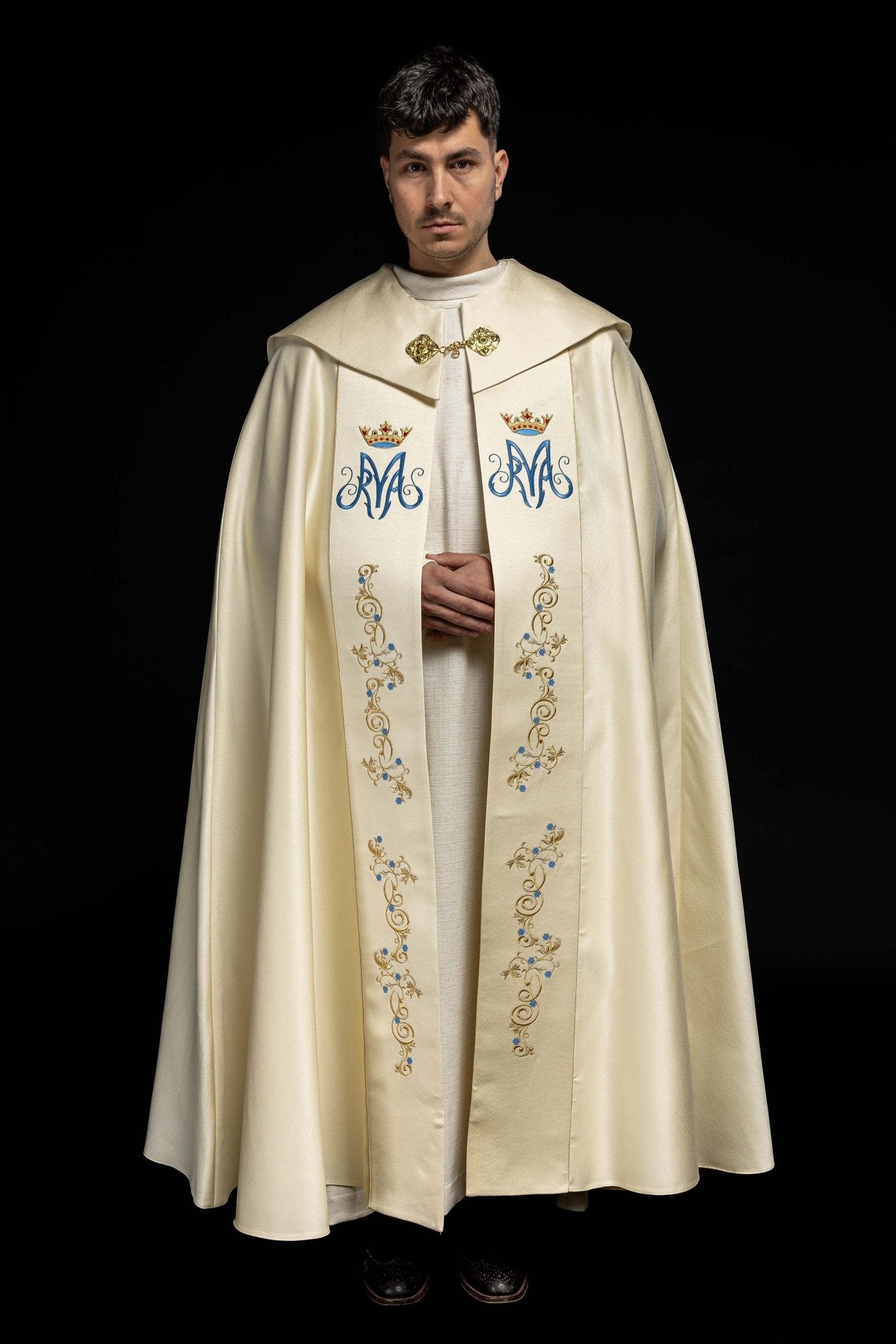 Kapa haftowana Maryjna z aksamitem ecru - SZATYLITURGICZNE.PL