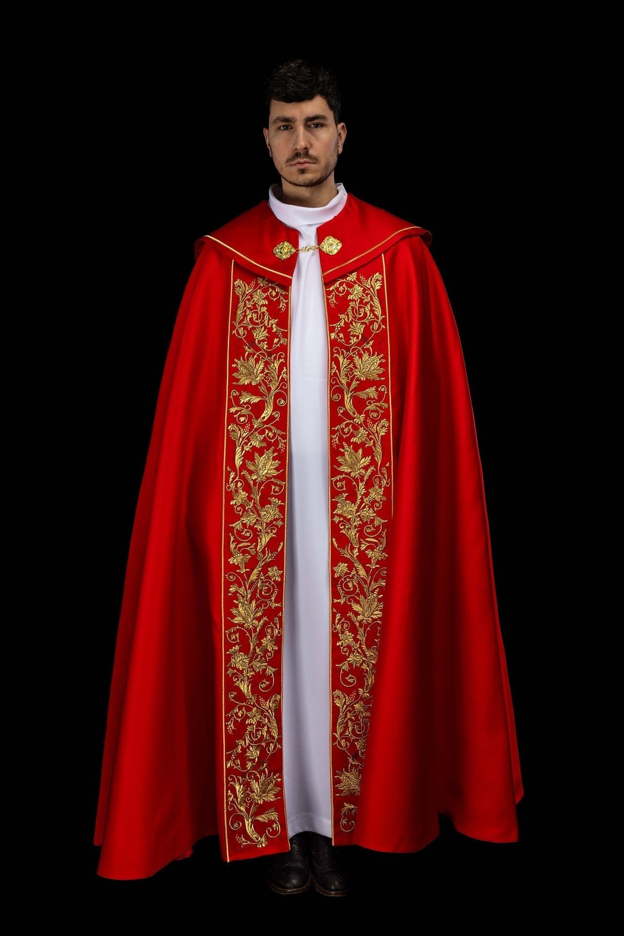 Kapa liturgiczna haftowana Kielich czerwona - SZATYLITURGICZNE.PL