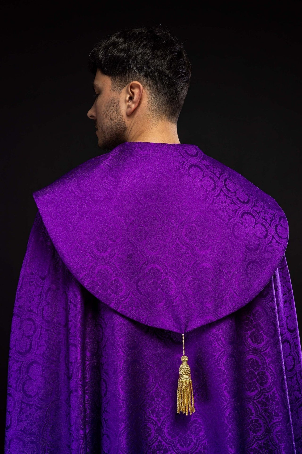 Kapa Liturgiczna Żakard Fioletowy - Wielki Post i Adwent - SZATYLITURGICZNE.PL