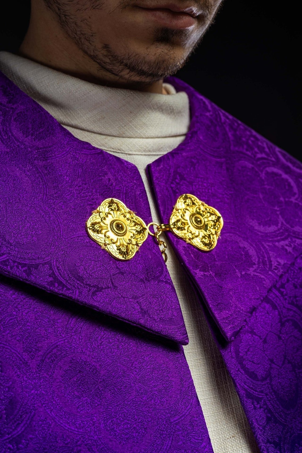 Kapa Liturgiczna Żakard Fioletowy - Wielki Post i Adwent - SZATYLITURGICZNE.PL
