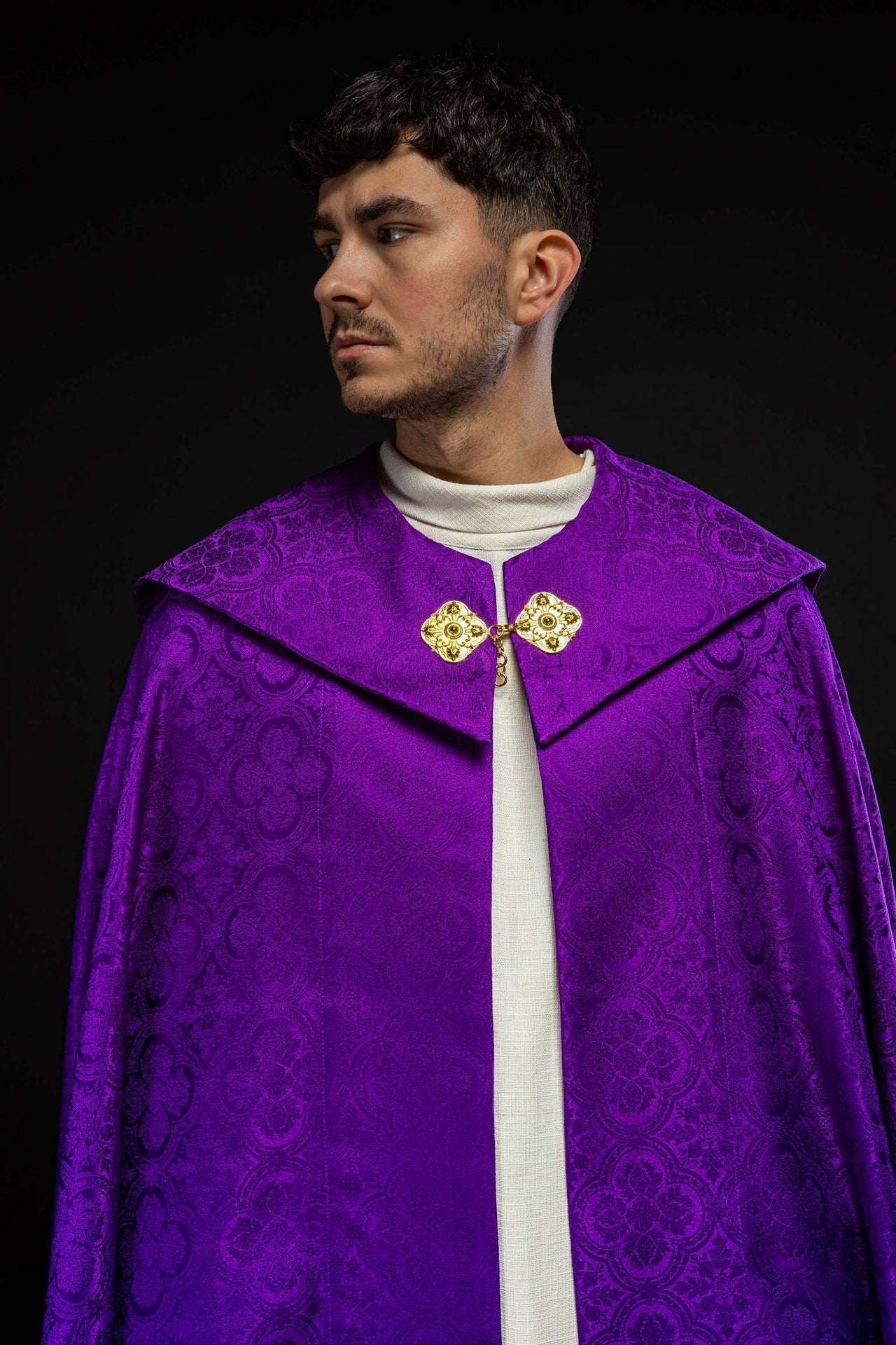 Kapa Liturgiczna Żakard Fioletowy - Wielki Post i Adwent - SZATYLITURGICZNE.PL