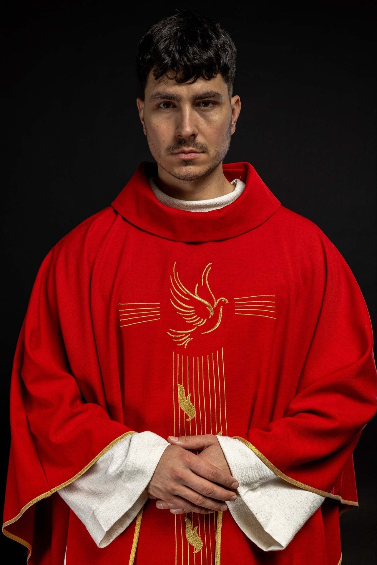 Ornat Liturgiczny Czerwony Duch Święty - Złota Lamówka, Stuła - SZATYLITURGICZNE.PL