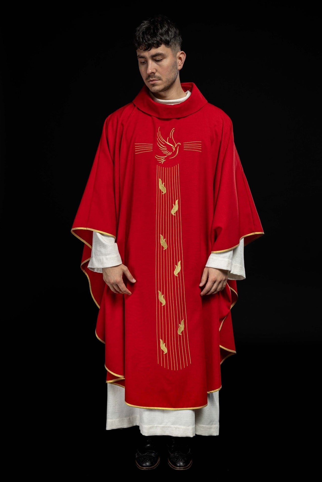Ornat Liturgiczny Czerwony Duch Święty - Złota Lamówka, Stuła - SZATYLITURGICZNE.PL
