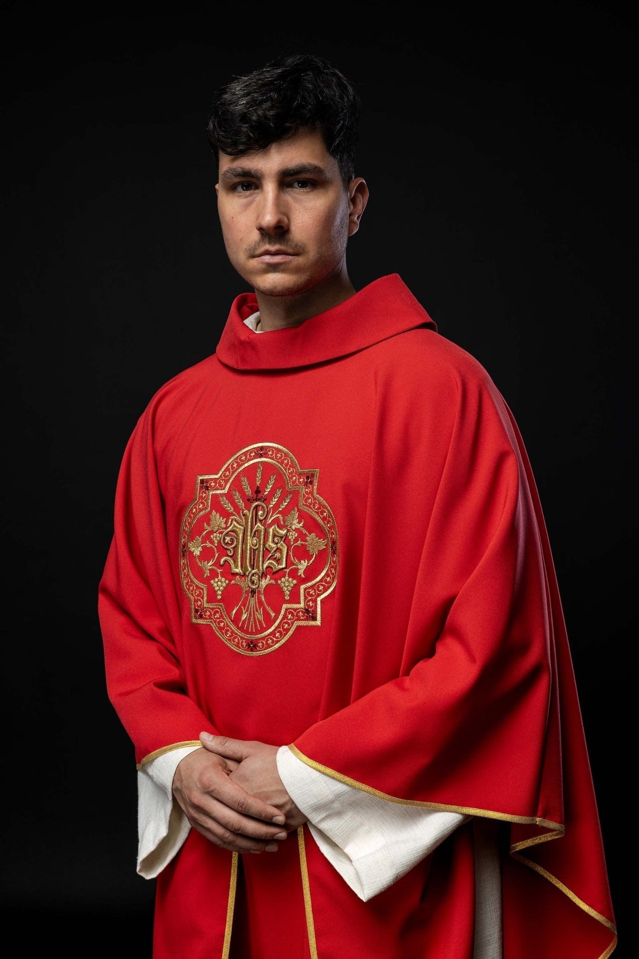 Ornat Liturgiczny Czerwony IHS PAX - Haft Komputerowy, Stuła - SZATYLITURGICZNE.PL