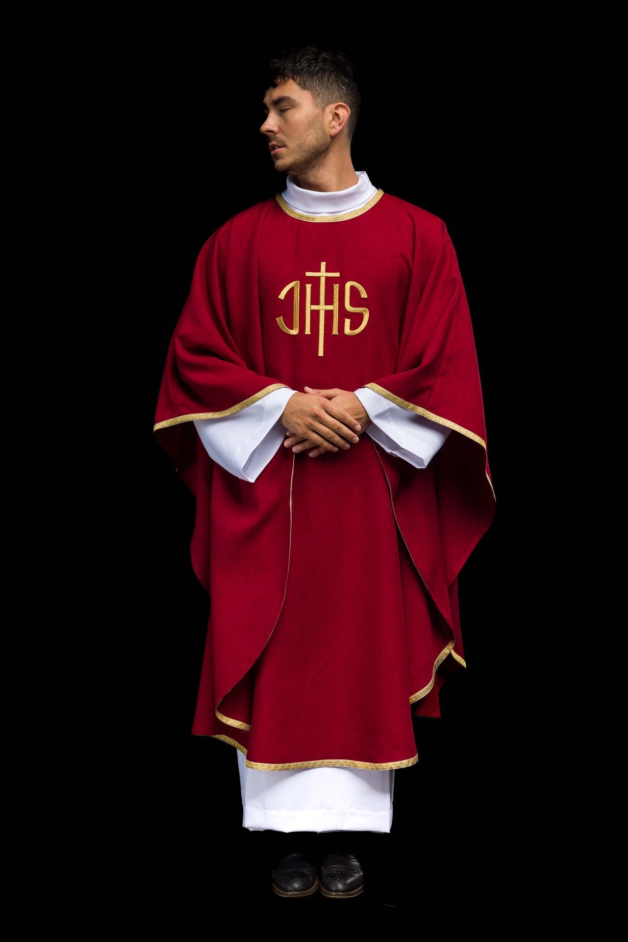 Ornat Liturgiczny Czerwony IHS Złoty Haft - Elanowełna Polska Produkcja - SZATYLITURGICZNE.PL