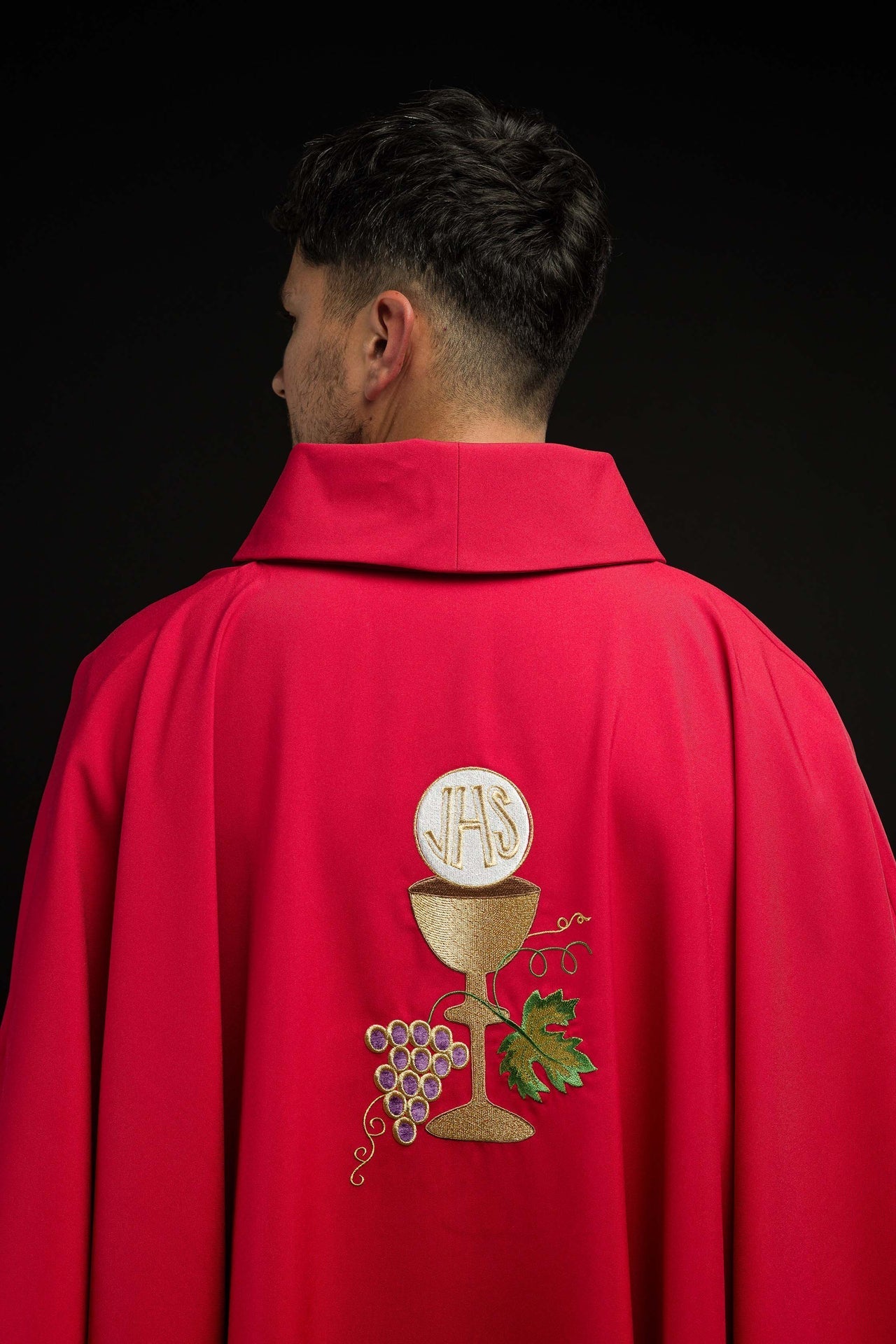 Ornat Liturgiczny Czerwony - Kielich, Krzyż i Winogrona - SZATYLITURGICZNE.PL