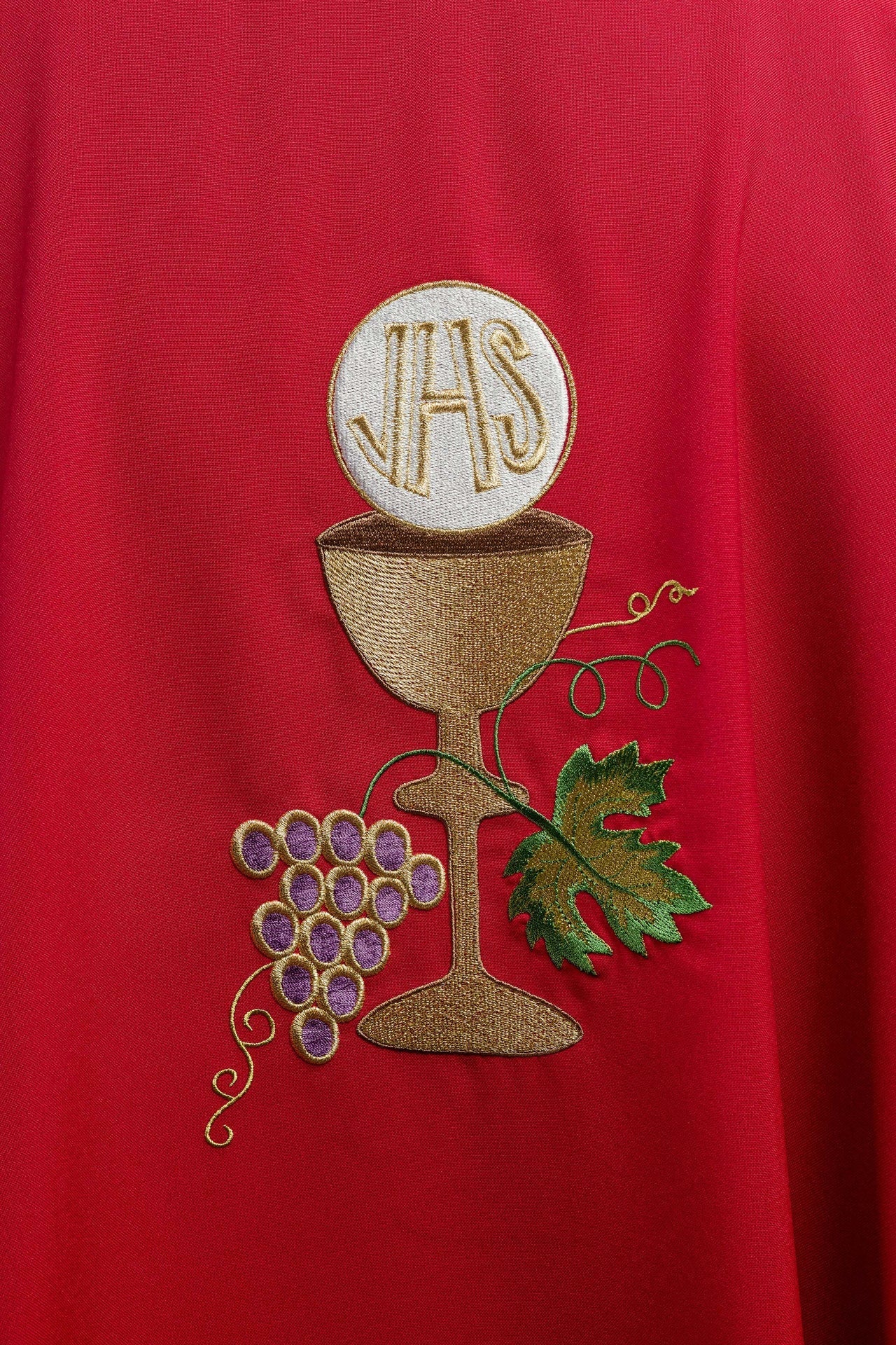 Ornat Liturgiczny Czerwony - Kielich, Krzyż i Winogrona - SZATYLITURGICZNE.PL