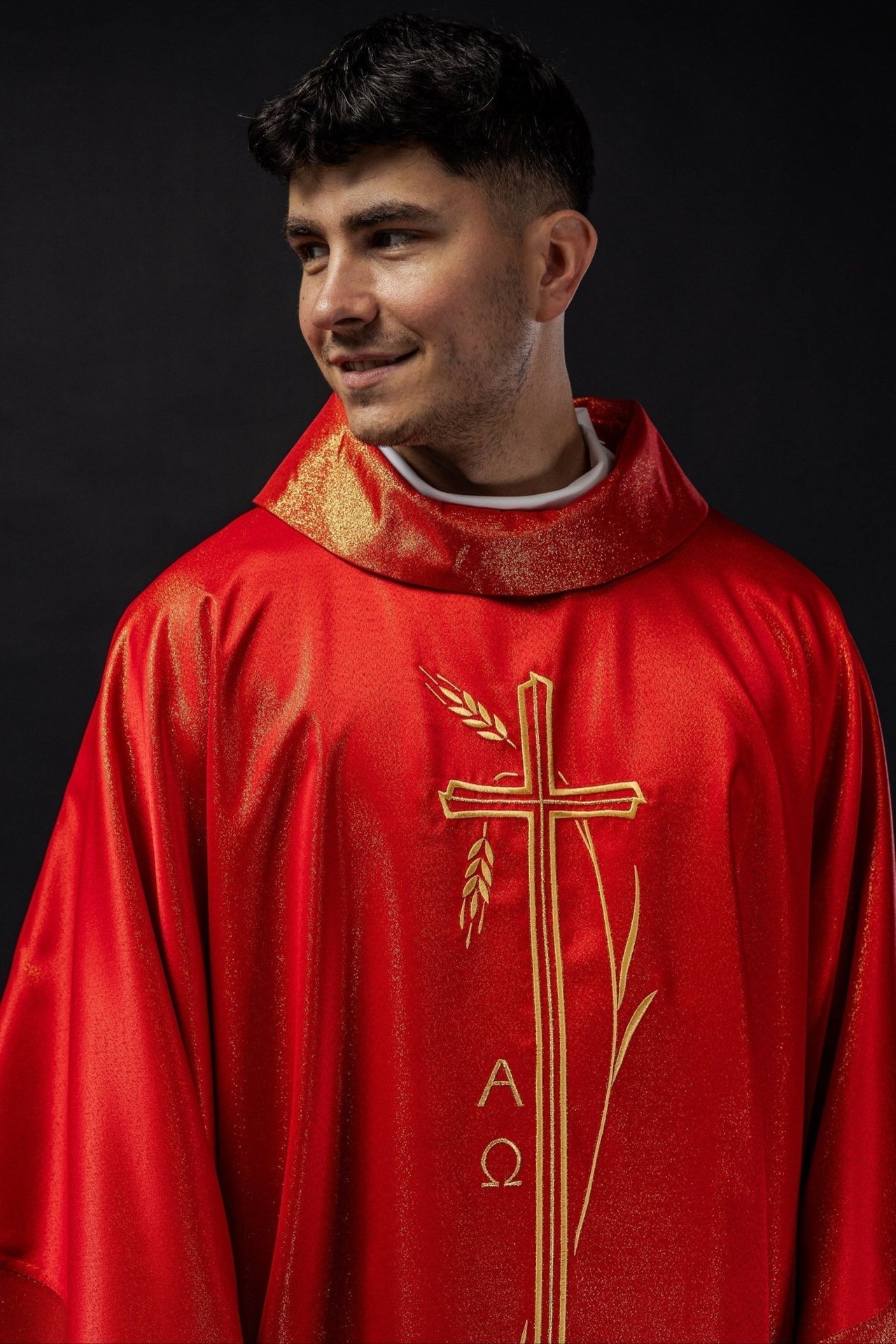 Ornat Liturgiczny Czerwony Krzyż i Kłos - Polski Produkt - SZATYLITURGICZNE.PL