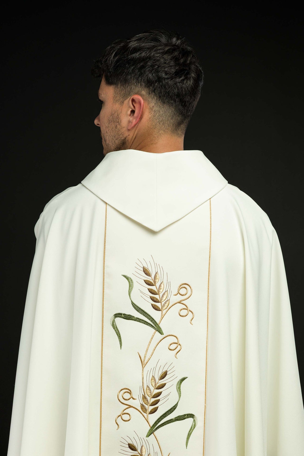 Ornat Liturgiczny Ecru IHS Kłosy i Winogrona - Haftowany Pas - SZATYLITURGICZNE.PL