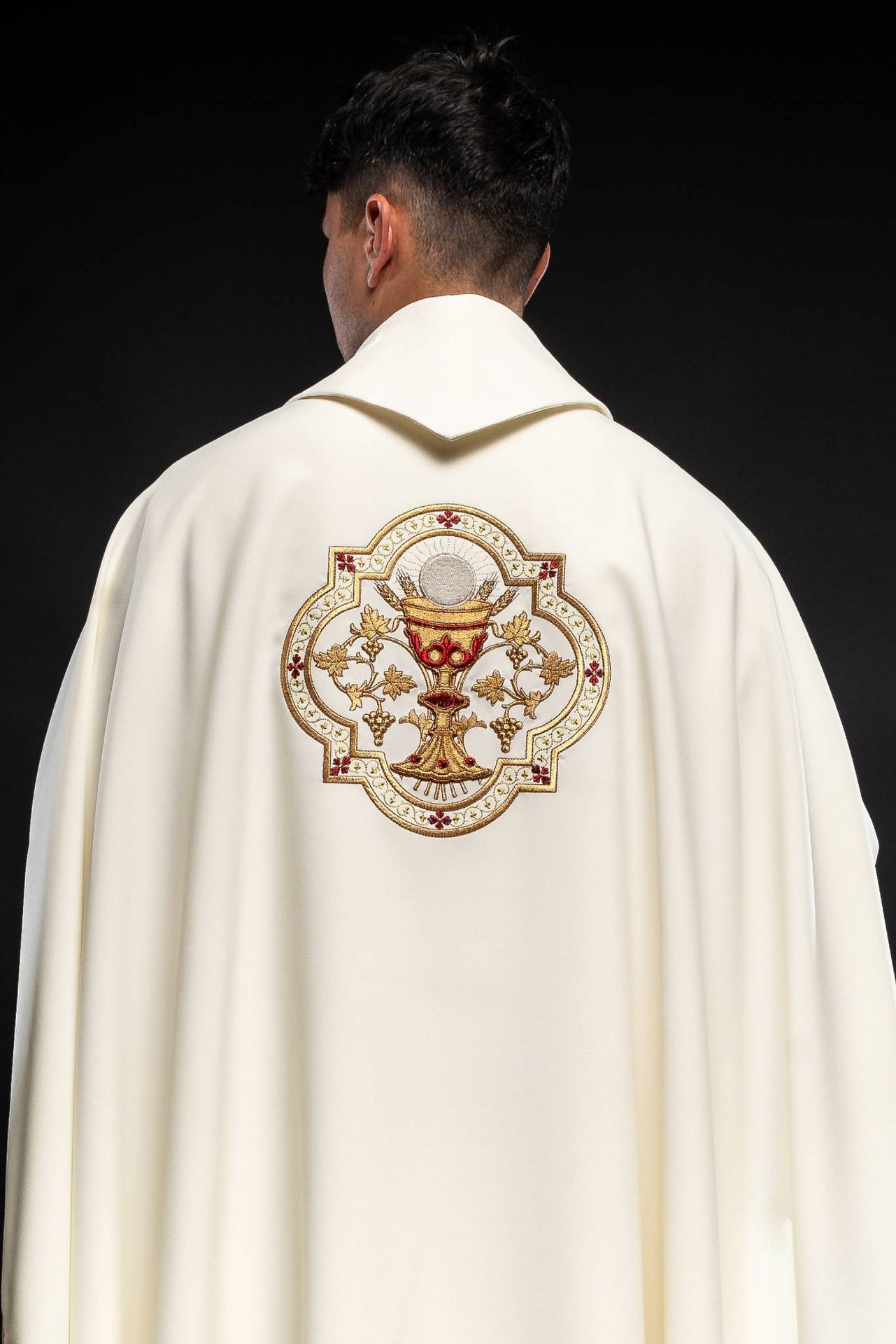 Ornat Liturgiczny Ecru - Serce Jezusa i Kielich Eucharystyczny - SZATYLITURGICZNE.PL