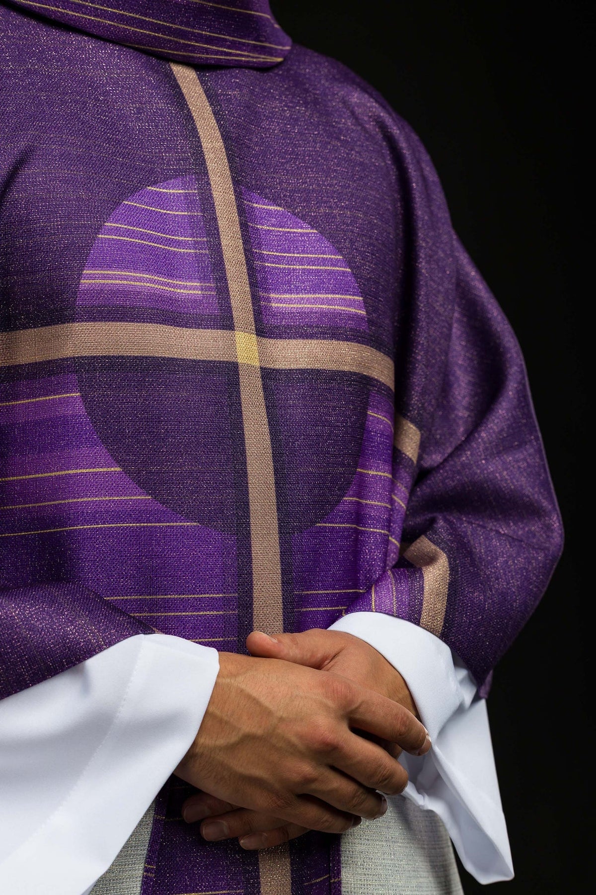 Ornat Liturgiczny Fioletowy Drukowany Krzyż - Adwent, Wielki Post - SZATYLITURGICZNE.PL