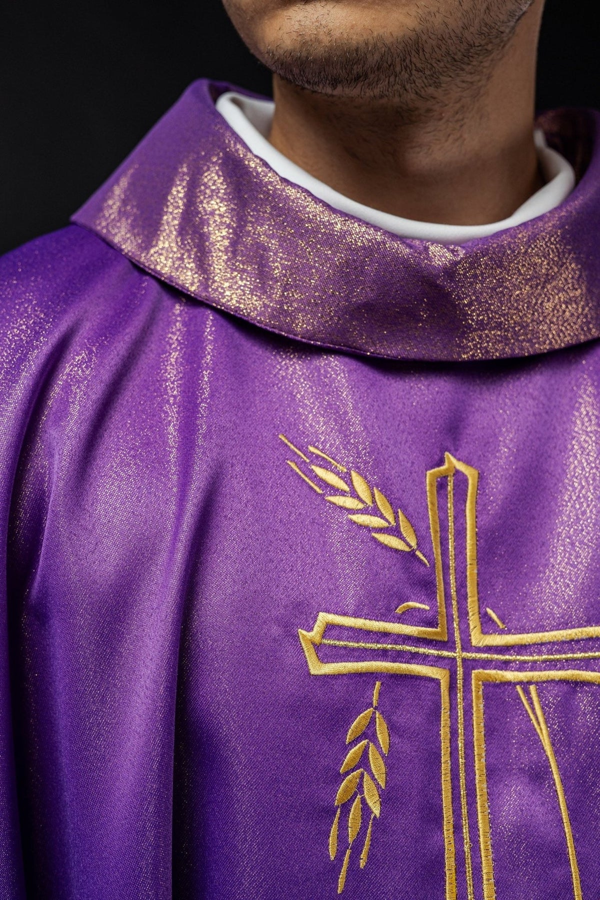 Ornat Liturgiczny Fioletowy z Krzyżem i Kłosem - Polska Produkcja - SZATYLITURGICZNE.PL