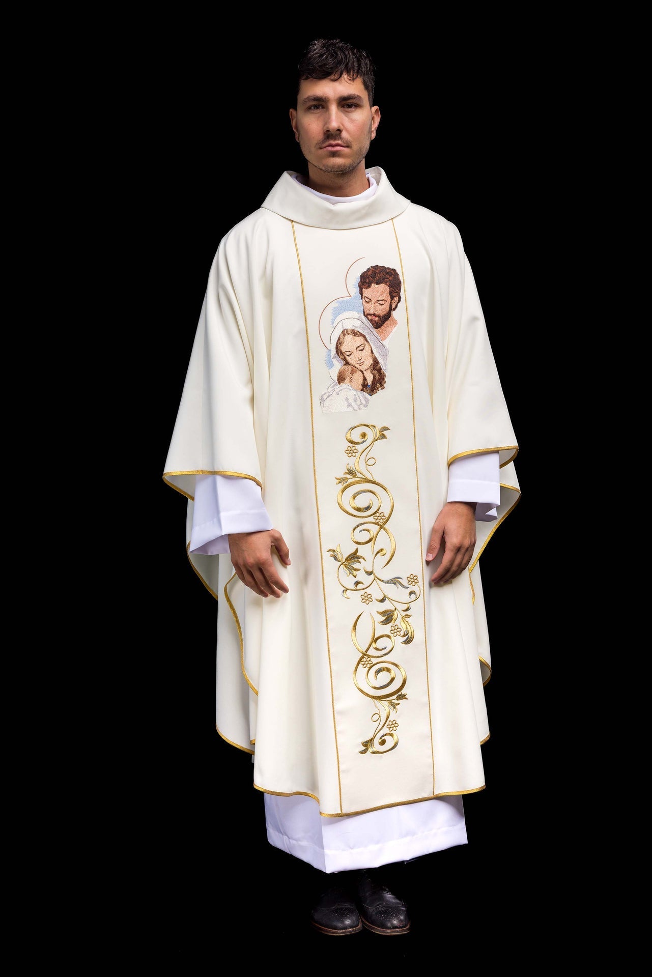 Ornat Liturgiczny na Boże Narodzenie - Święta Rodzina, Złota Nić - SZATYLITURGICZNE.PL