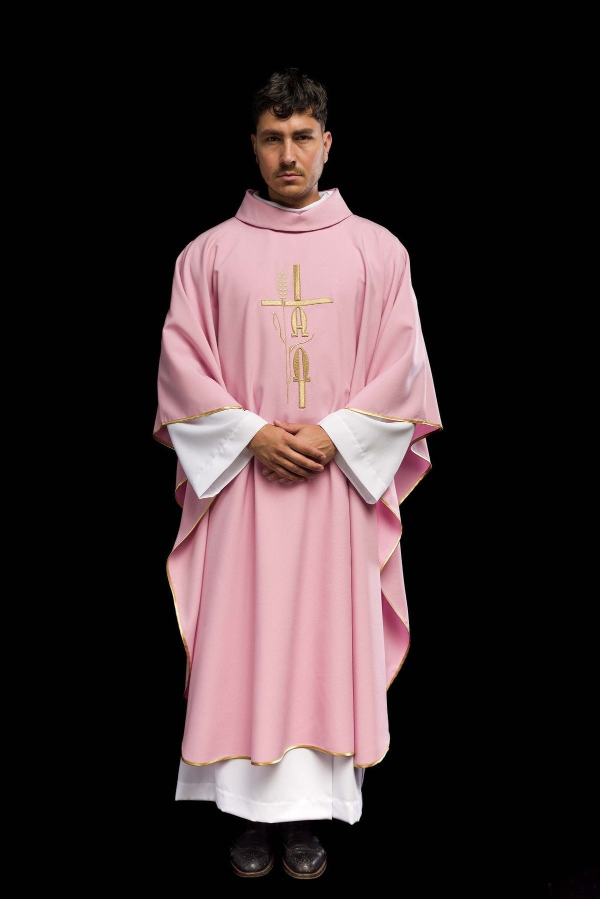 Ornat Liturgiczny Różowy Krzyż i IHS Złoty Haft - Polski Produkt - SZATYLITURGICZNE.PL