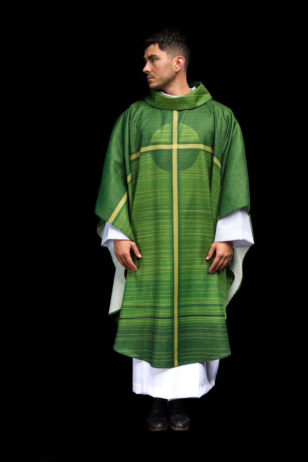 Ornat Liturgiczny Zielony Drukowany Krzyż - Okres Zwykły - SZATYLITURGICZNE.PL