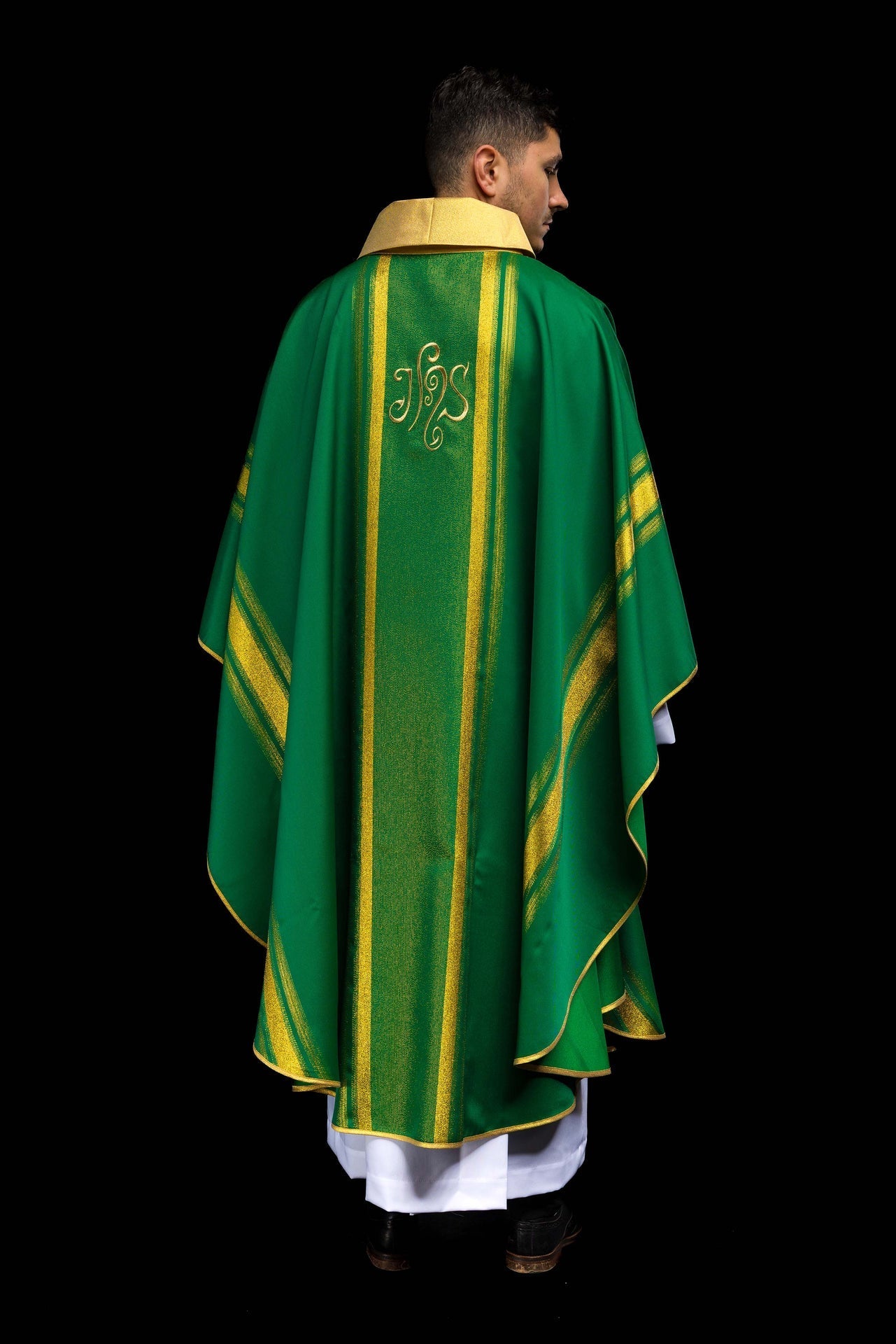Ornat Liturgiczny Zielony IHS - Haft Złotą Nicią, Elanowełna - SZATYLITURGICZNE.PL