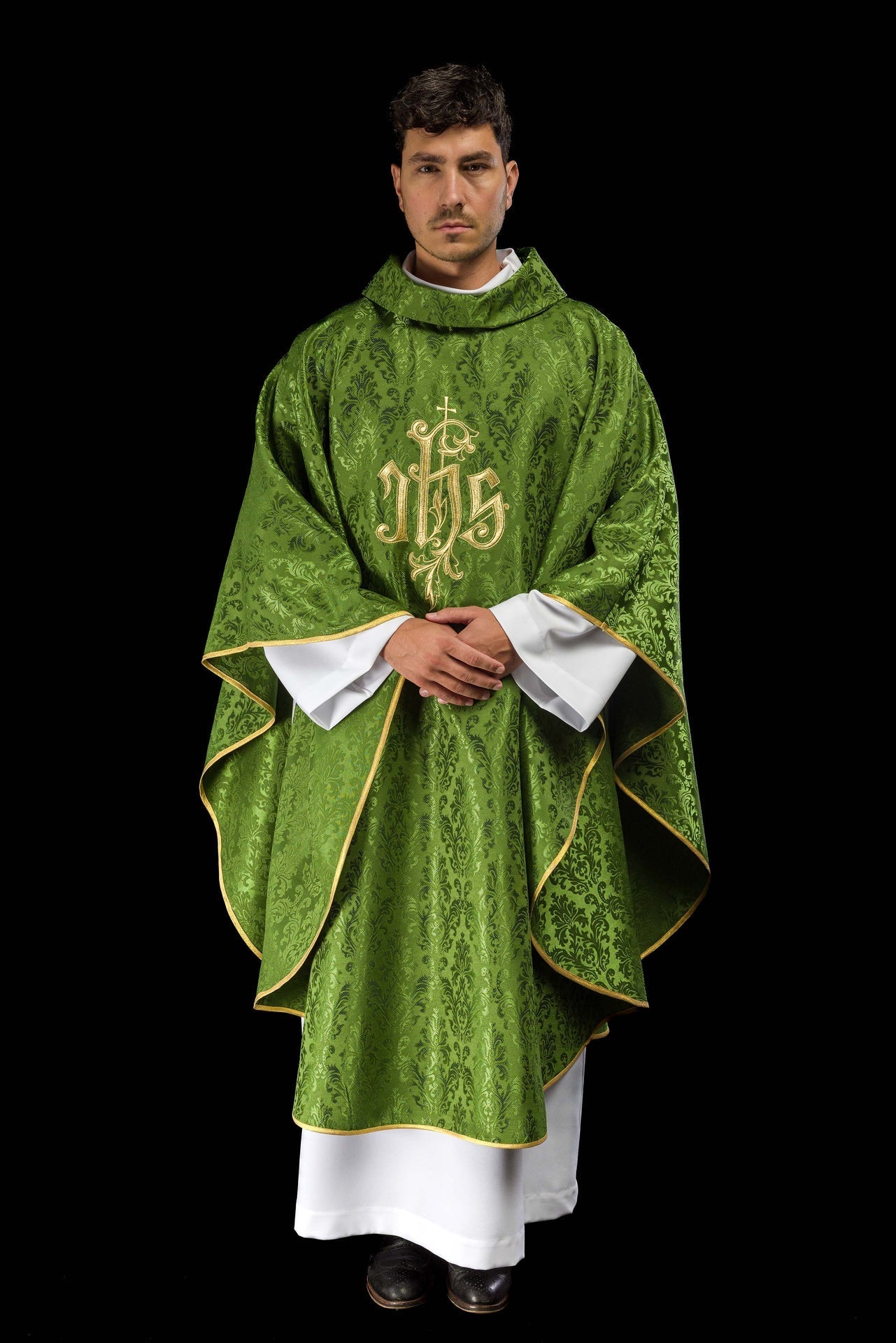 Ornat Liturgiczny Zielony IHS Złoty Haft - Polska Produkcja - SZATYLITURGICZNE.PL